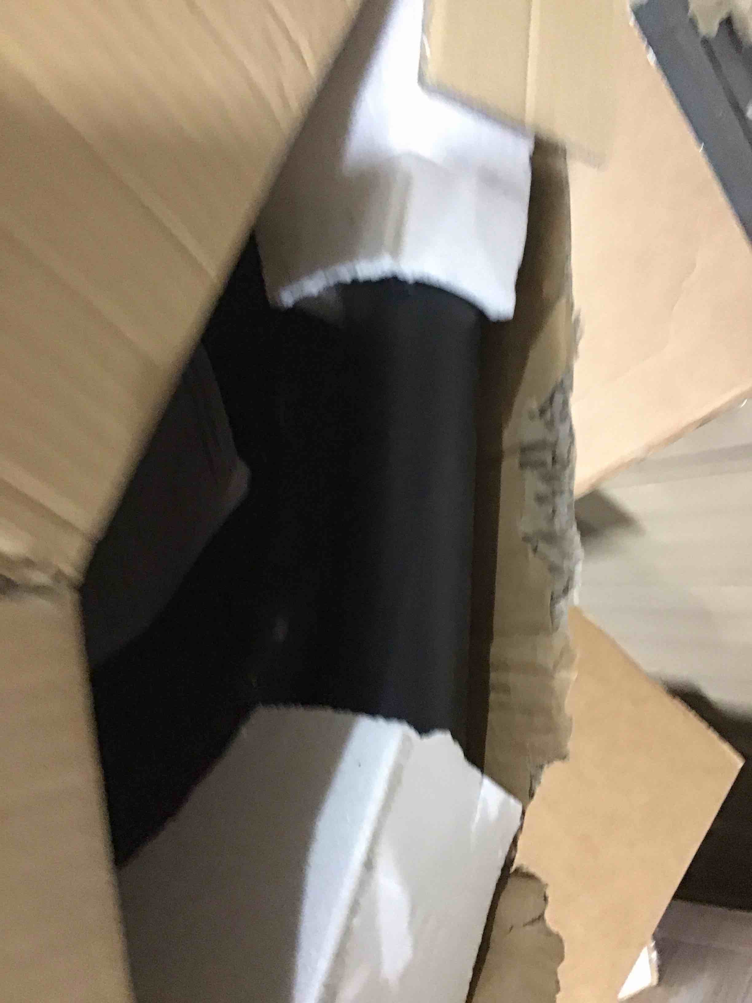 https://s3.amazonaws.com/lotting-images-prod/bidfta/BLU6383830_1721912071172.jpeg