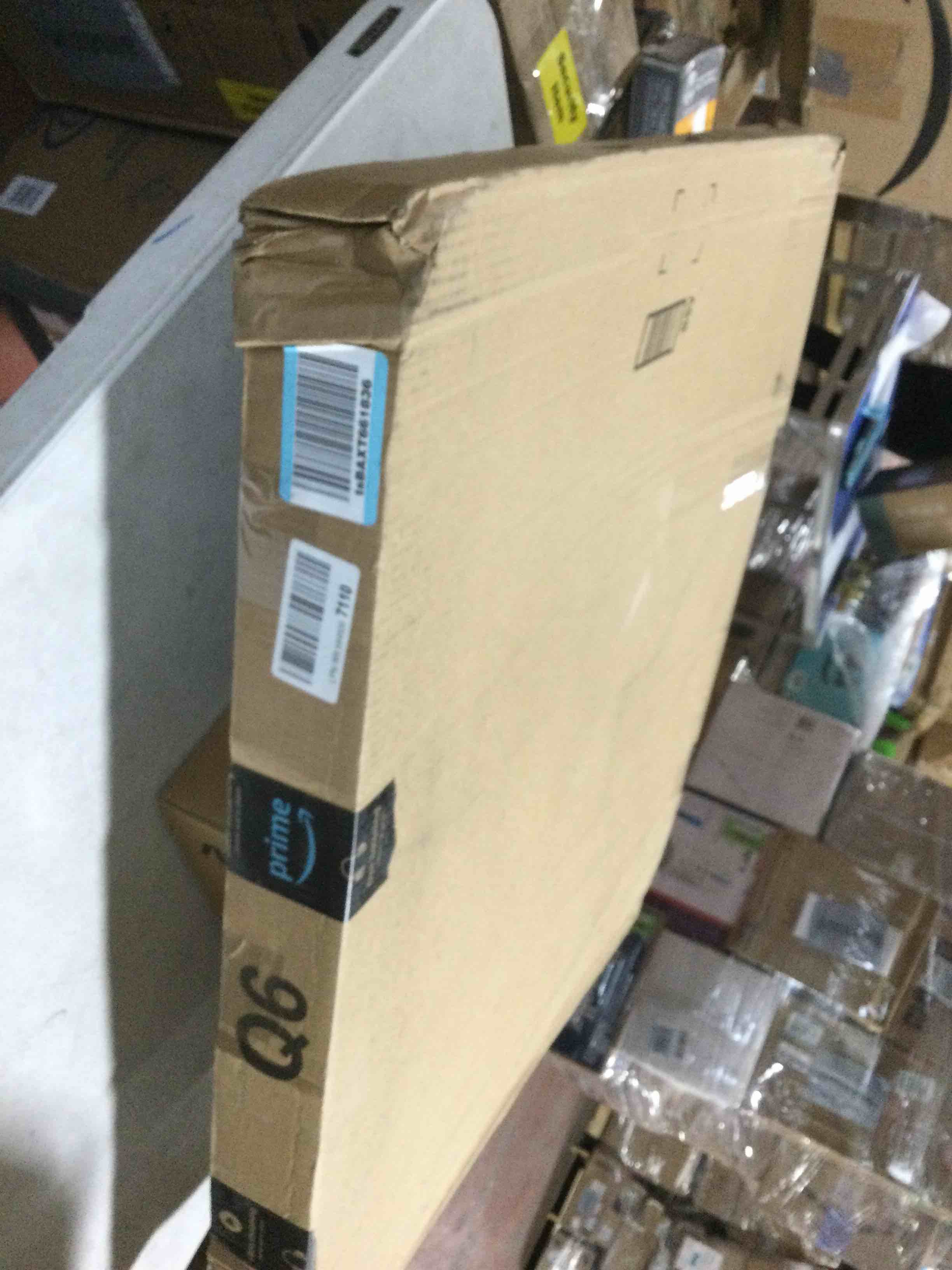 https://s3.amazonaws.com/lotting-images-prod/bidfta/BLU6384450_1711553356709.jpeg