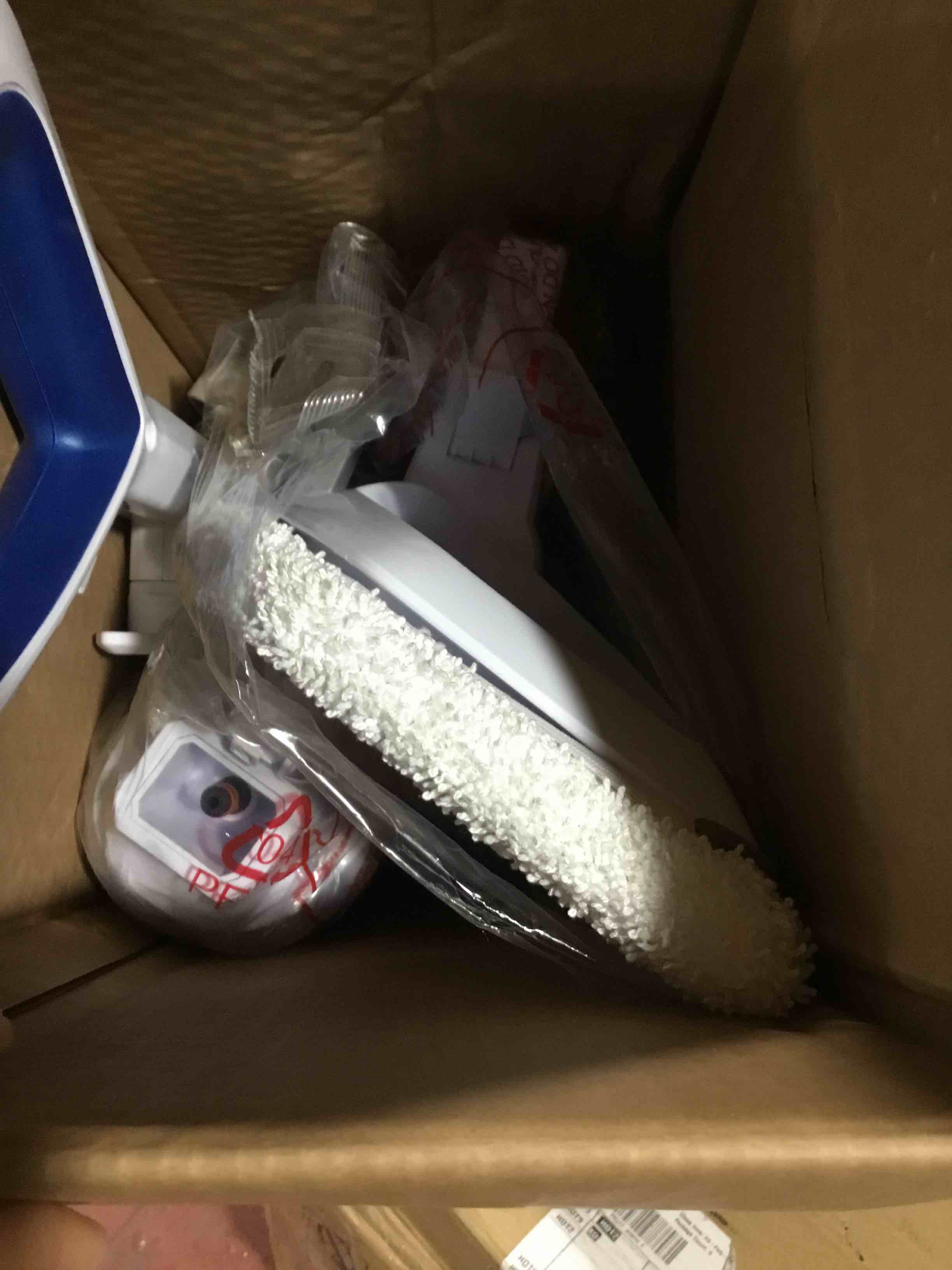 https://s3.amazonaws.com/lotting-images-prod/bidfta/BLU6384481_1711552414205.jpeg