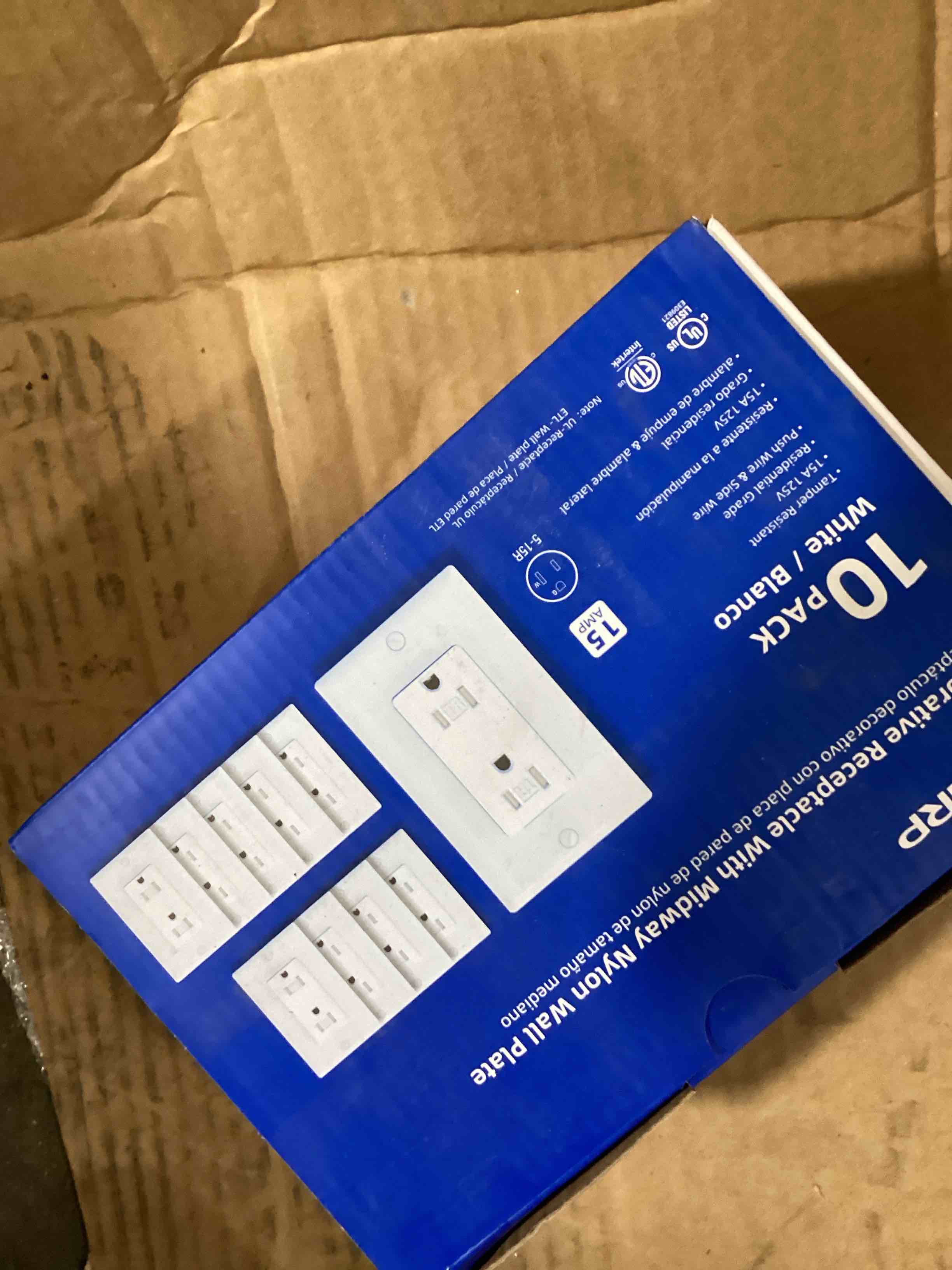 https://s3.amazonaws.com/lotting-images-prod/bidfta/BLU6385370_1715106096884.jpeg