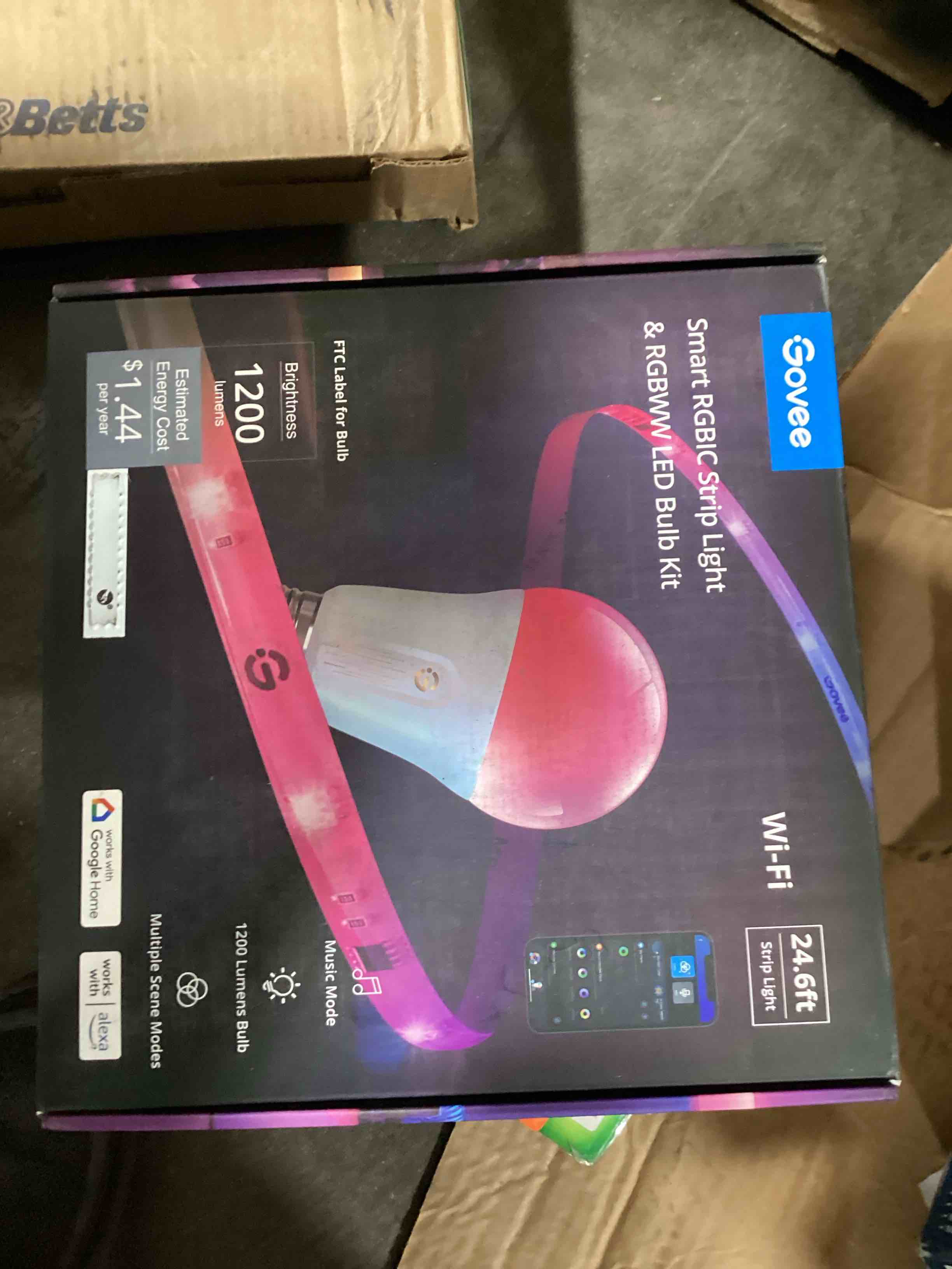 https://s3.amazonaws.com/lotting-images-prod/bidfta/BLU6385381_1715104748698.jpeg