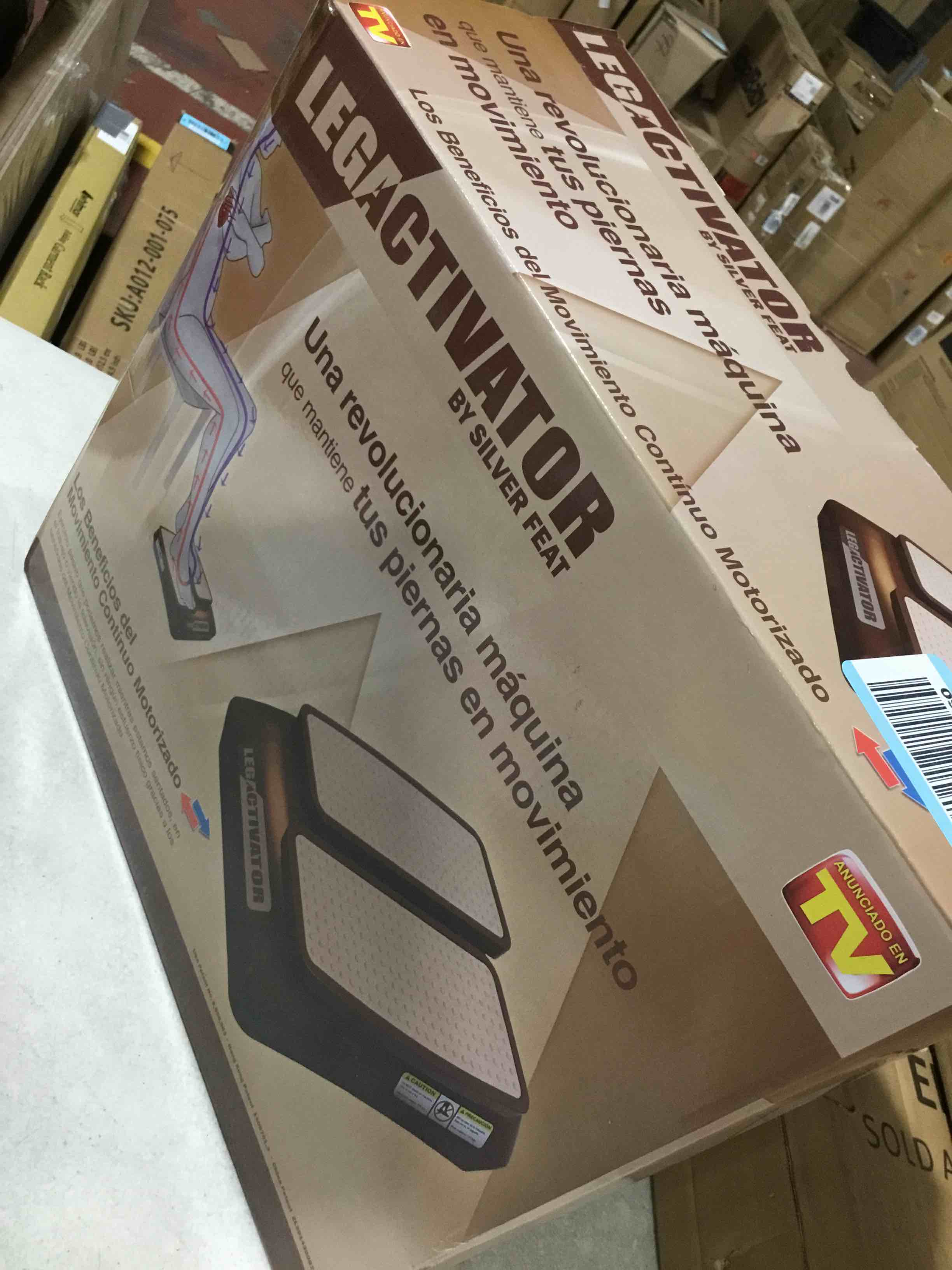 https://s3.amazonaws.com/lotting-images-prod/bidfta/BLU6386886_1713272841415.jpeg