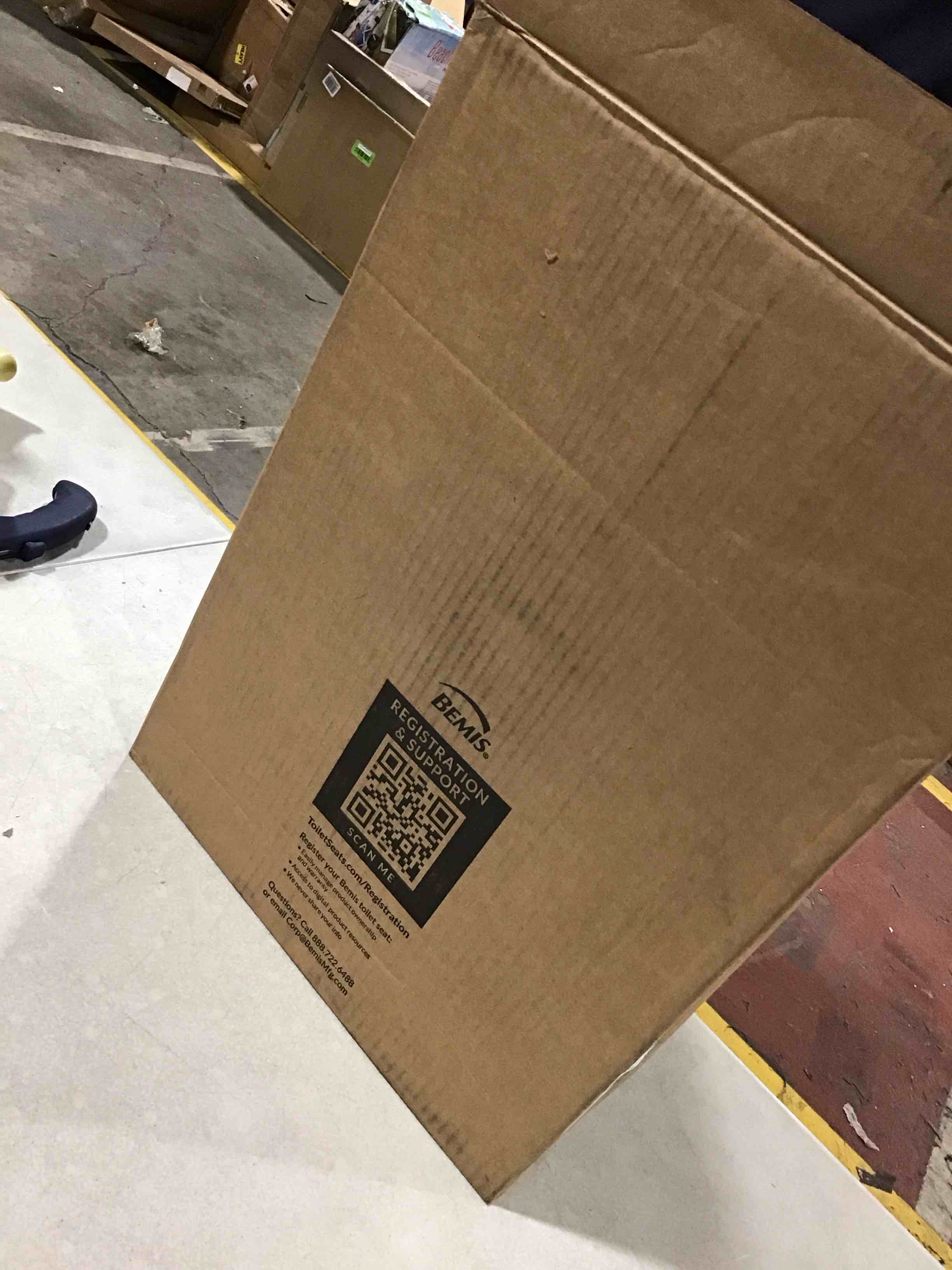 https://s3.amazonaws.com/lotting-images-prod/bidfta/BLU6386942_1713289361251.jpeg