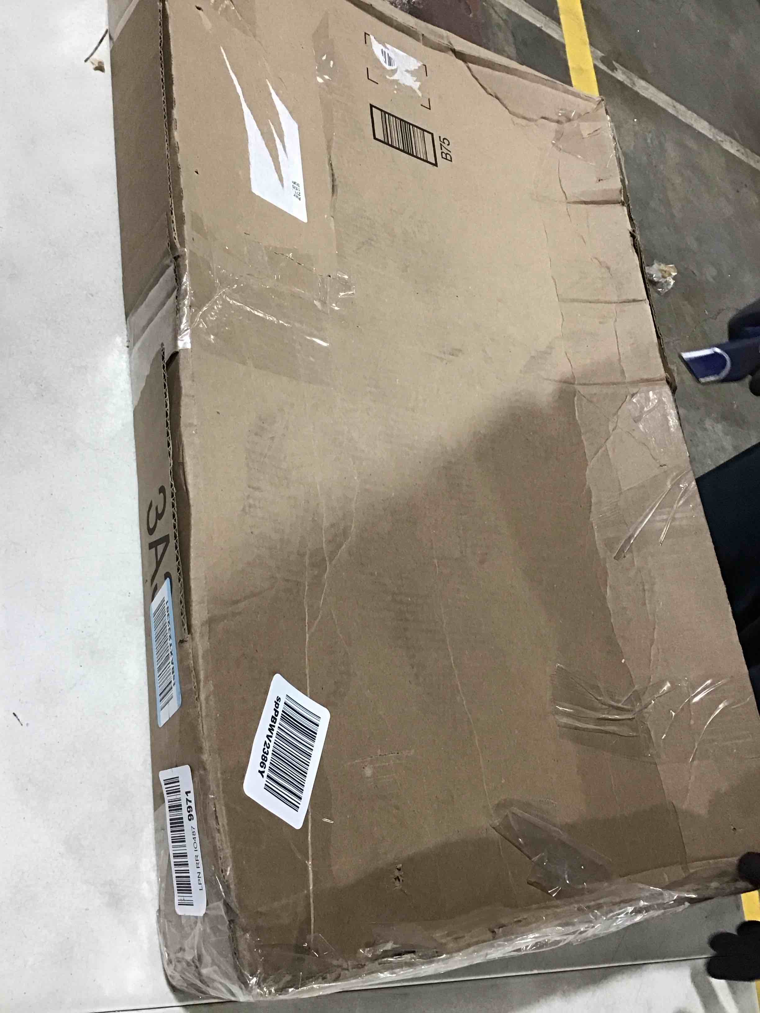 https://s3.amazonaws.com/lotting-images-prod/bidfta/BLU6386957_1713293690642.jpeg