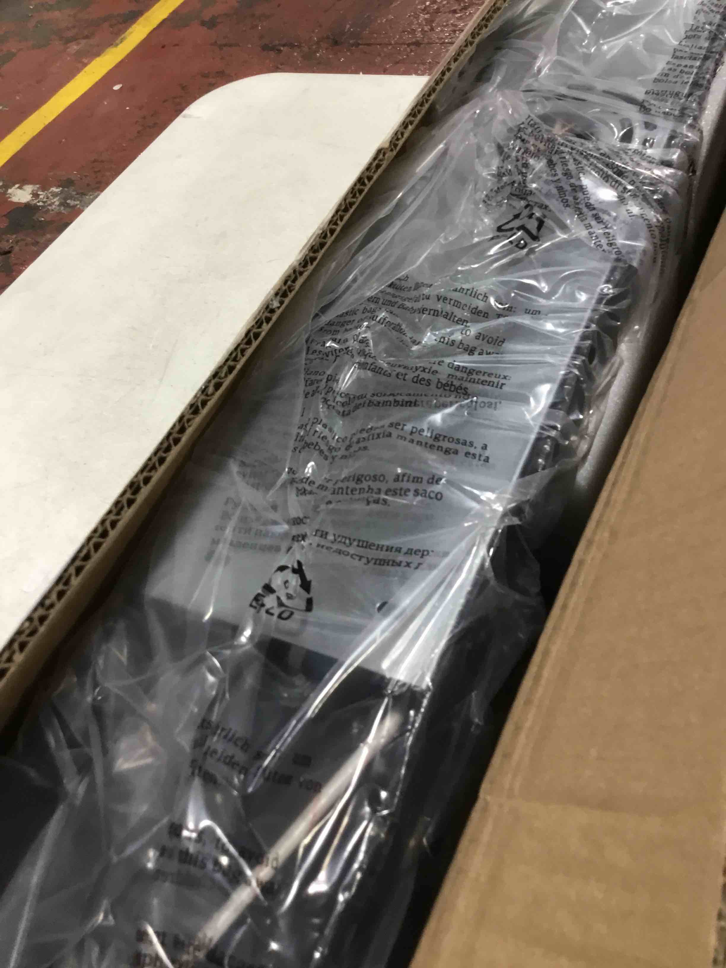 https://s3.amazonaws.com/lotting-images-prod/bidfta/BLU6388516_1715286455767.jpeg