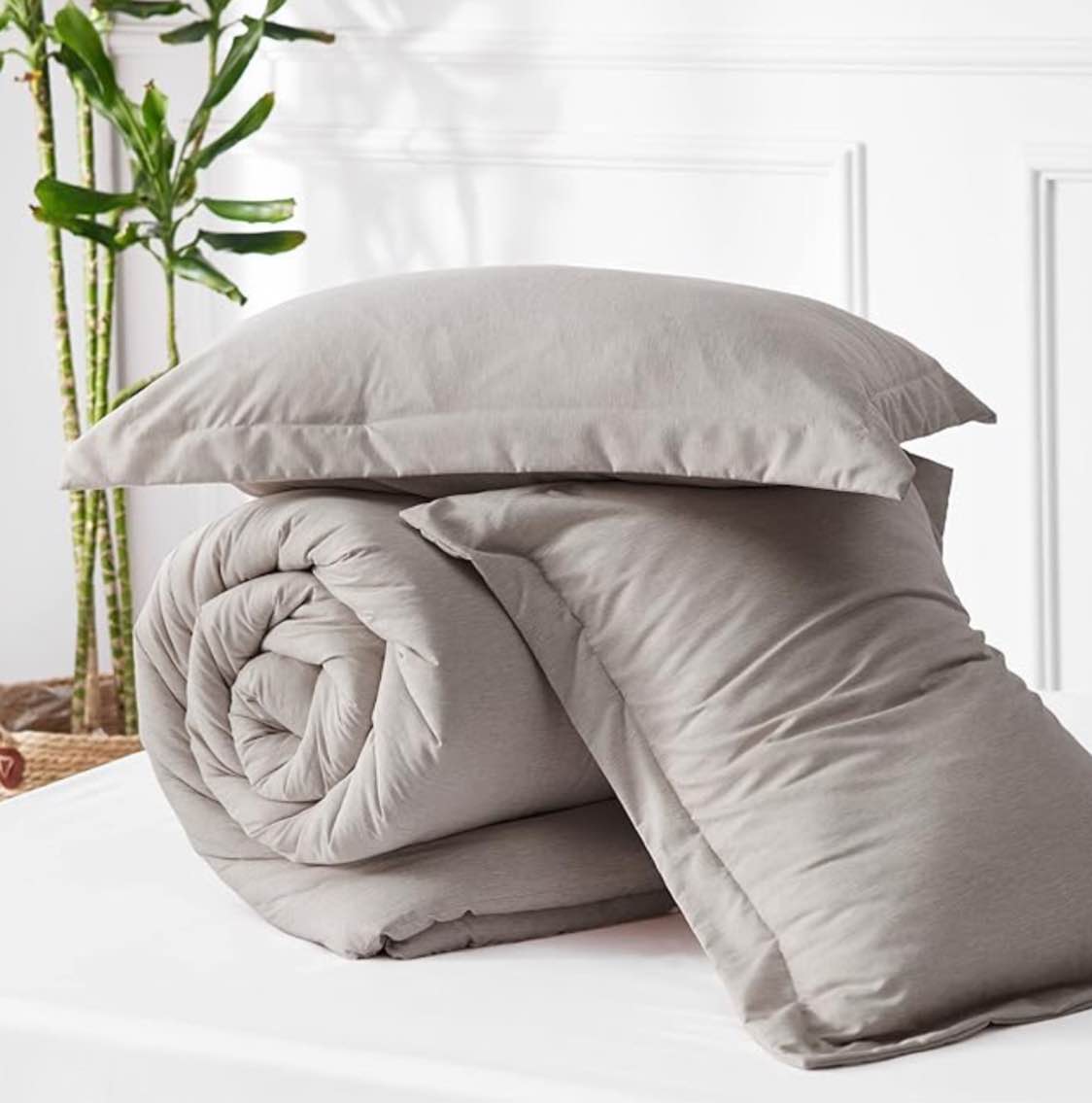 Bedsure King Comforter Set - Linen Comforter King Size, Soft Bedding for All Seasons, Cationic Dyed Bedding Set, 3 Pieces, 1 Comforter (102"x90") and 2 Pillow Shams (20"x36"+2")