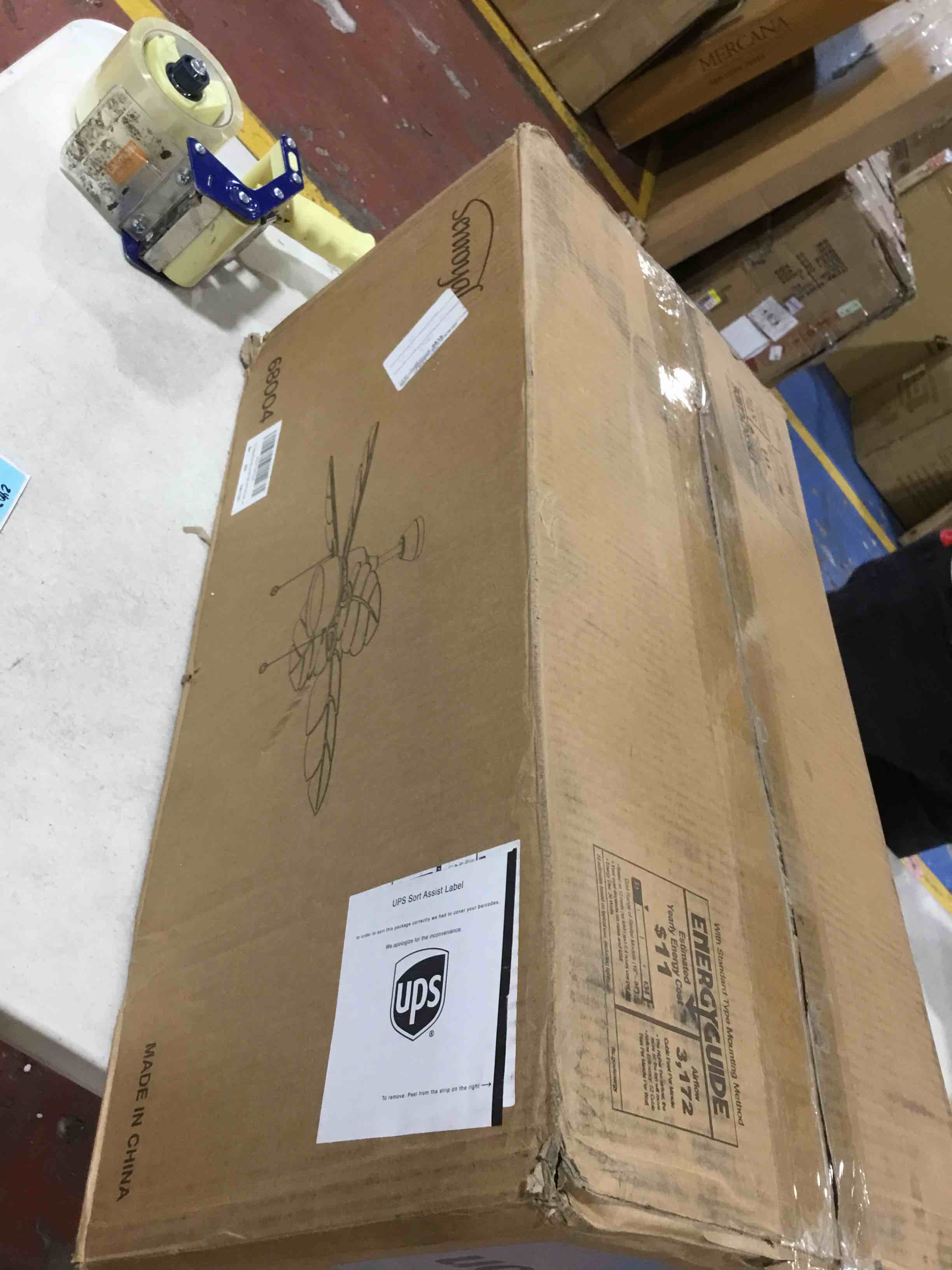 https://s3.amazonaws.com/lotting-images-prod/bidfta/BLU6389006_1716209624558.jpeg