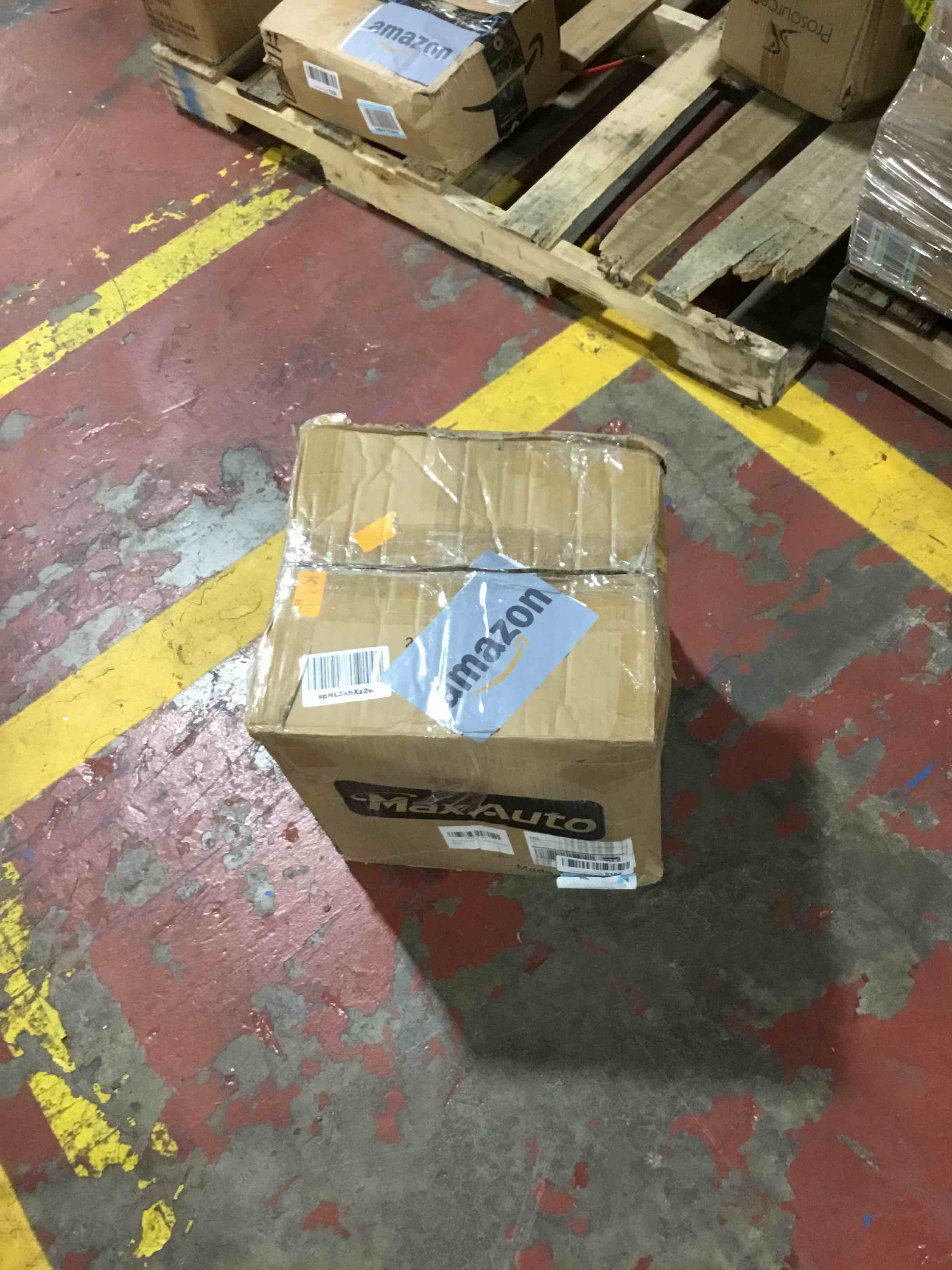 https://s3.amazonaws.com/lotting-images-prod/bidfta/BLU6389896_1718026207886.jpeg