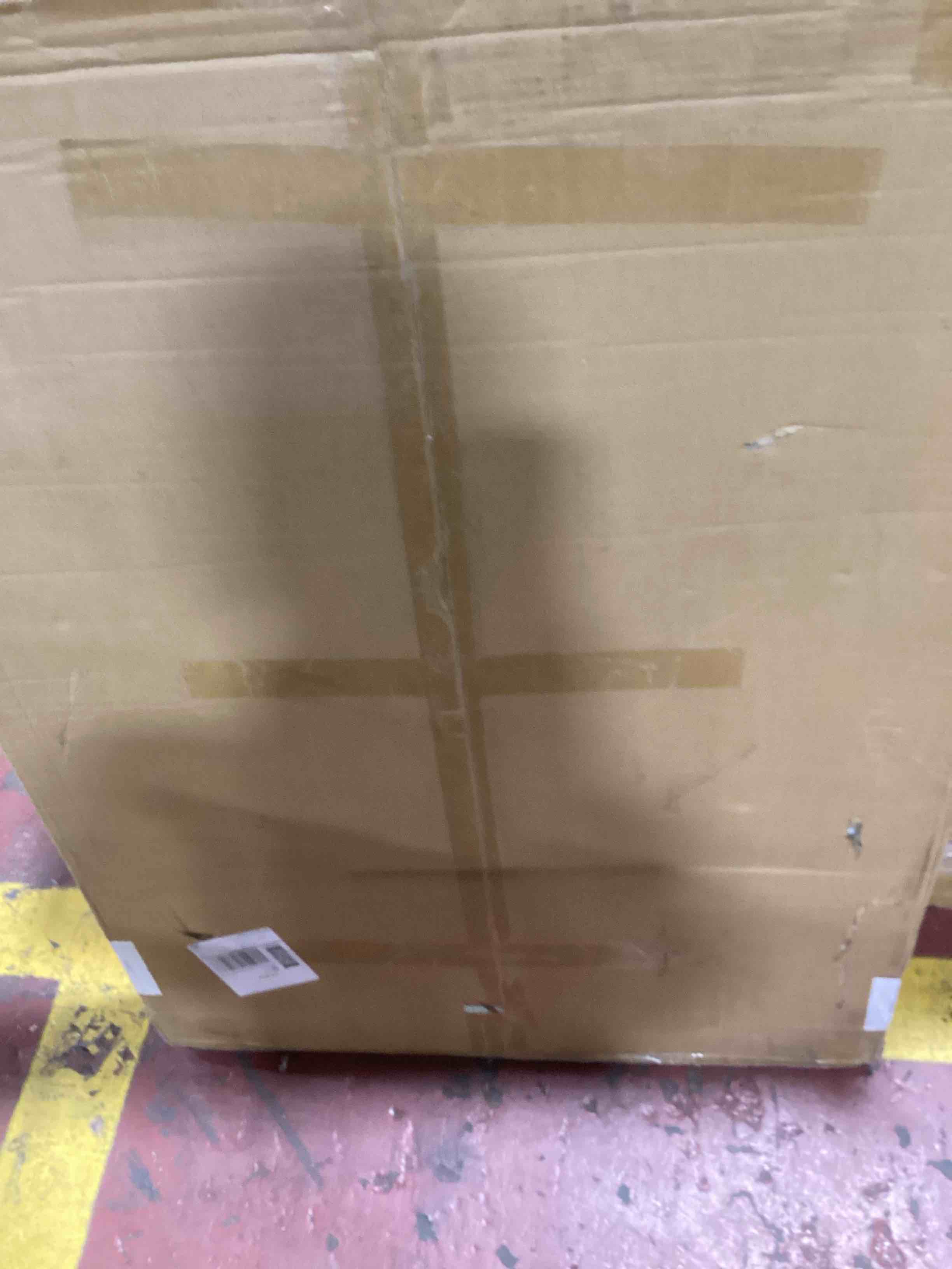 https://s3.amazonaws.com/lotting-images-prod/bidfta/BLU6390051_1718134893944.jpeg