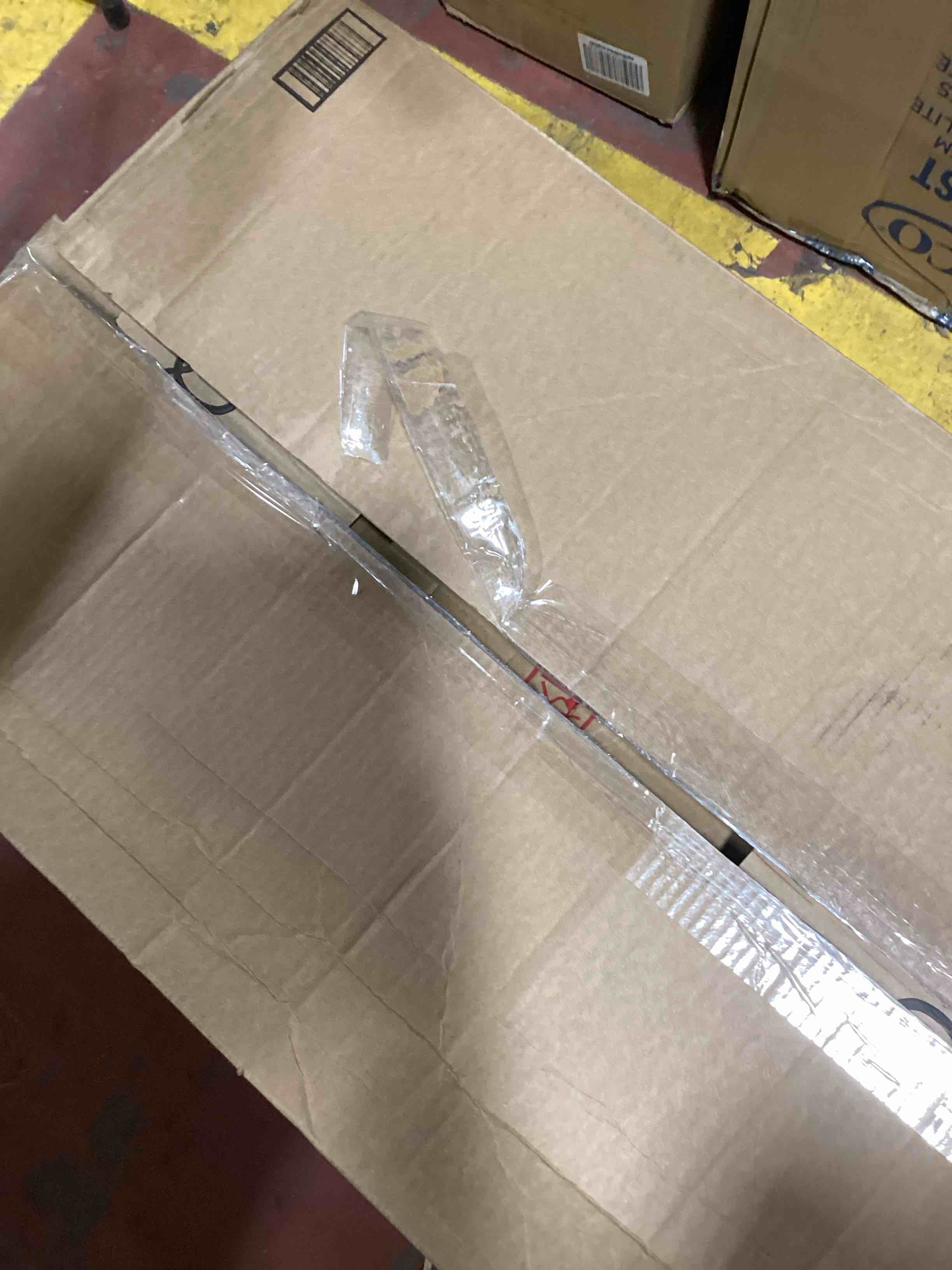 https://s3.amazonaws.com/lotting-images-prod/bidfta/BLU6390069_1718139828845.jpeg