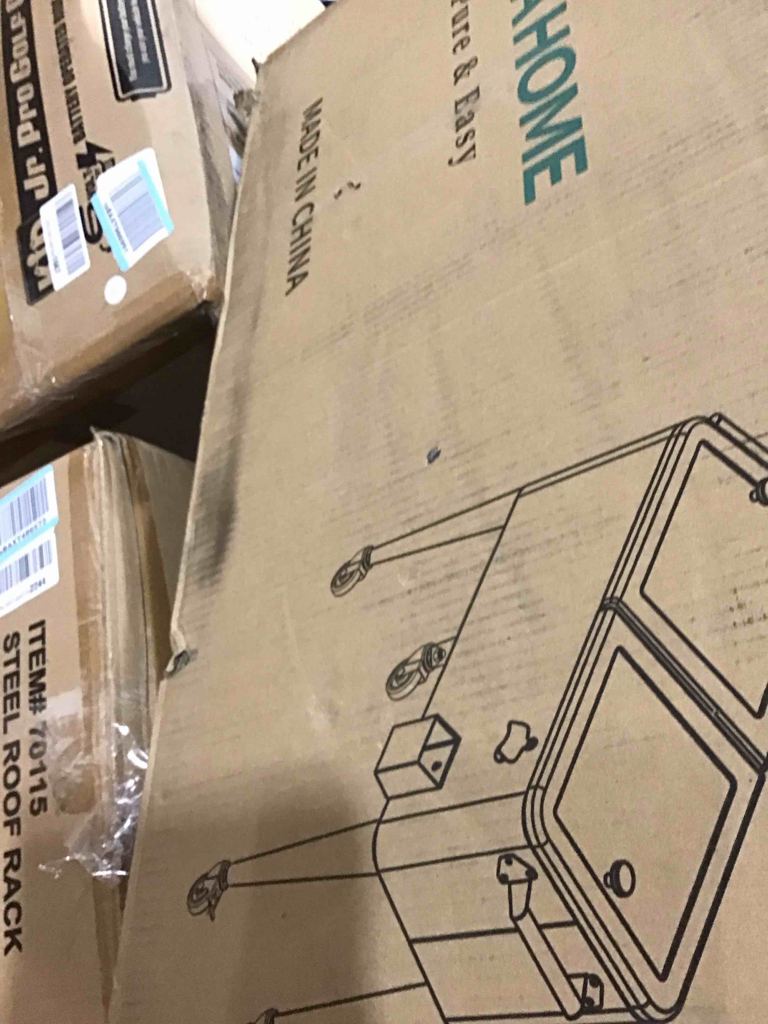 https://s3.amazonaws.com/lotting-images-prod/bidfta/BLU6391694_1716387302907.jpeg