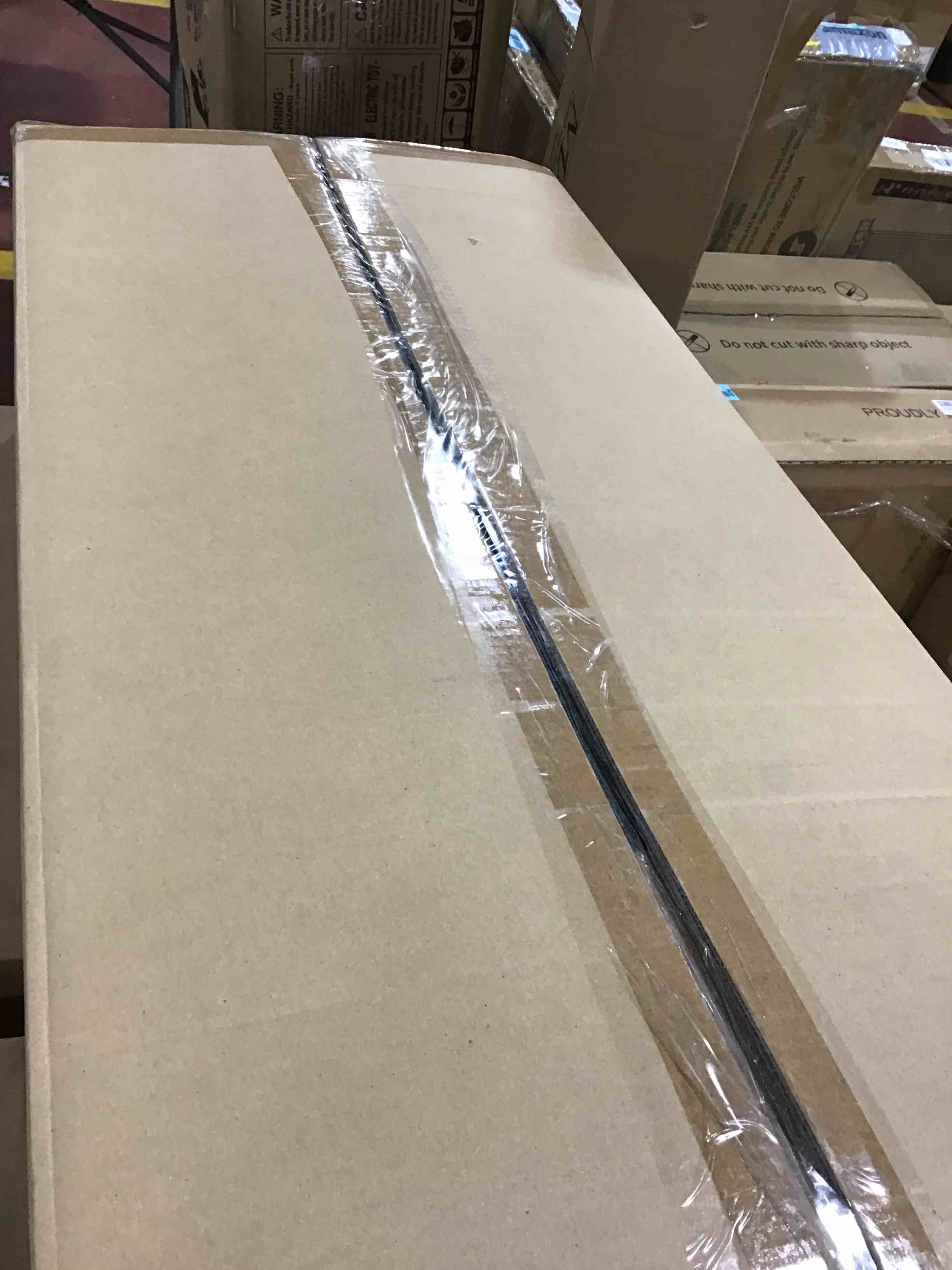https://s3.amazonaws.com/lotting-images-prod/bidfta/BLU6391702_1716388477163.jpeg