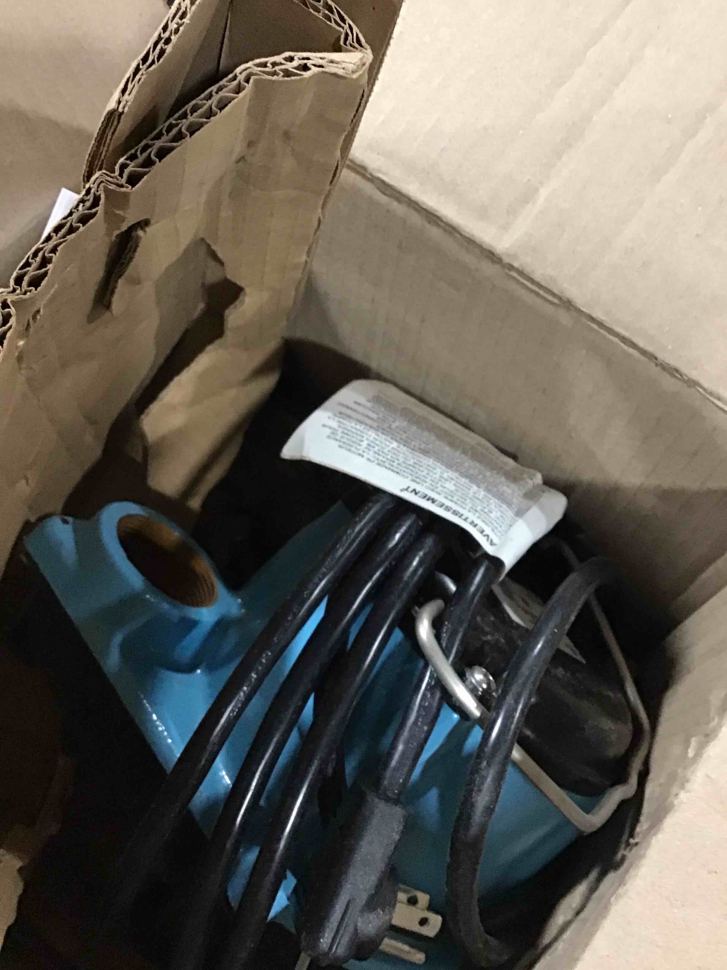 https://s3.amazonaws.com/lotting-images-prod/bidfta/BLU6391722_1717244108596.jpeg