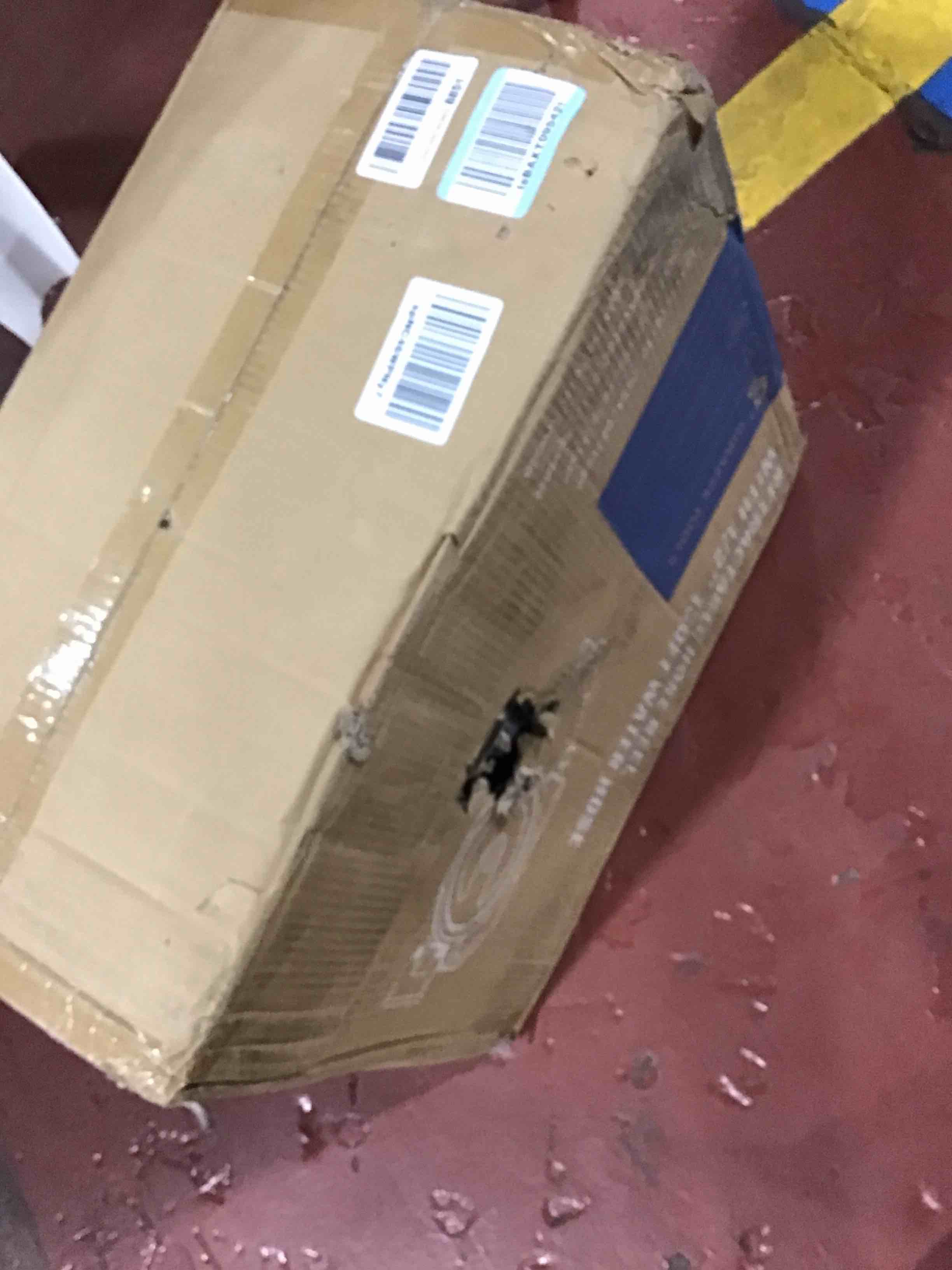 https://s3.amazonaws.com/lotting-images-prod/bidfta/BLU6391724_1717244583475.jpeg