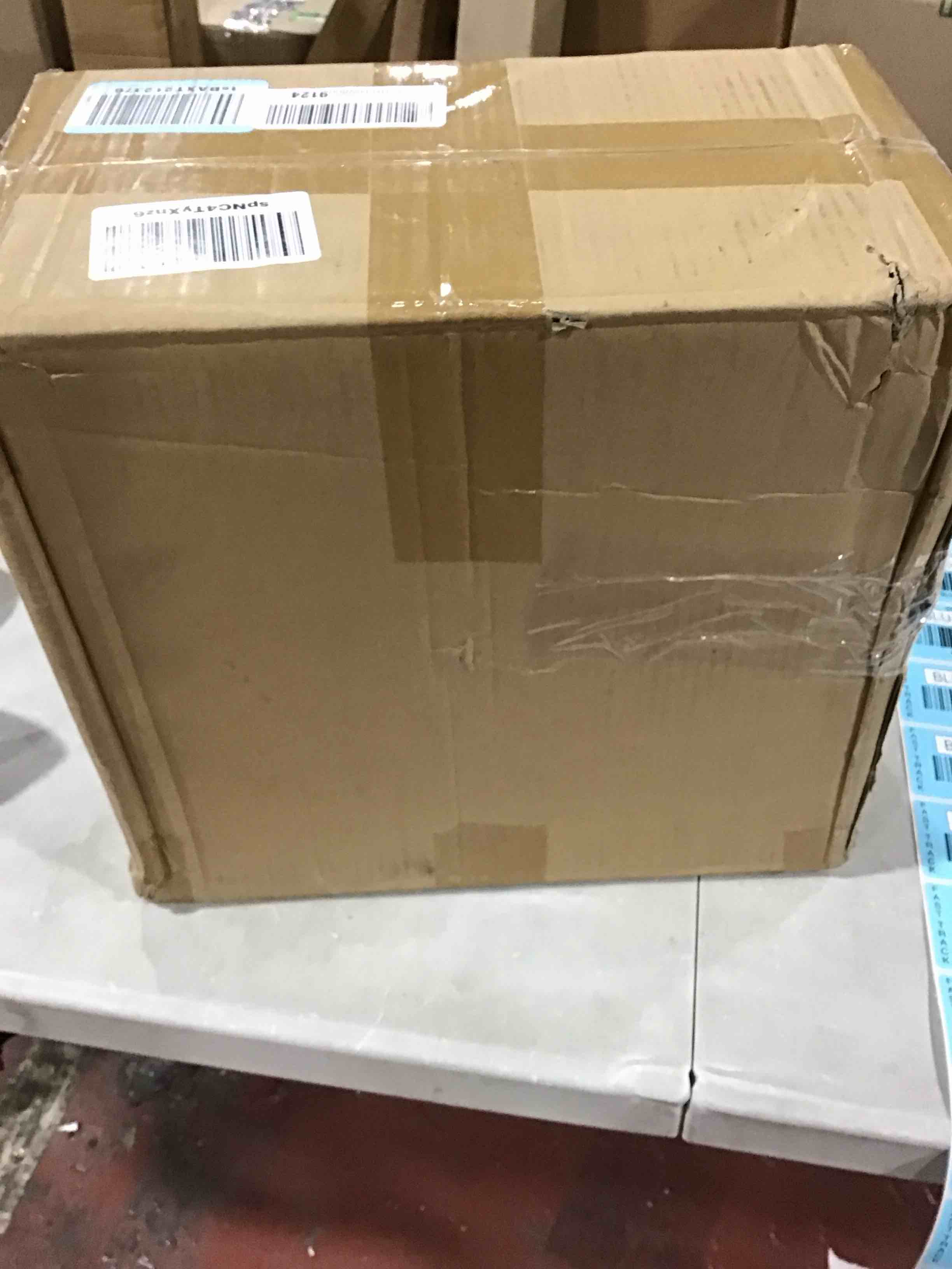 https://s3.amazonaws.com/lotting-images-prod/bidfta/BLU6391733_1717247142804.jpeg