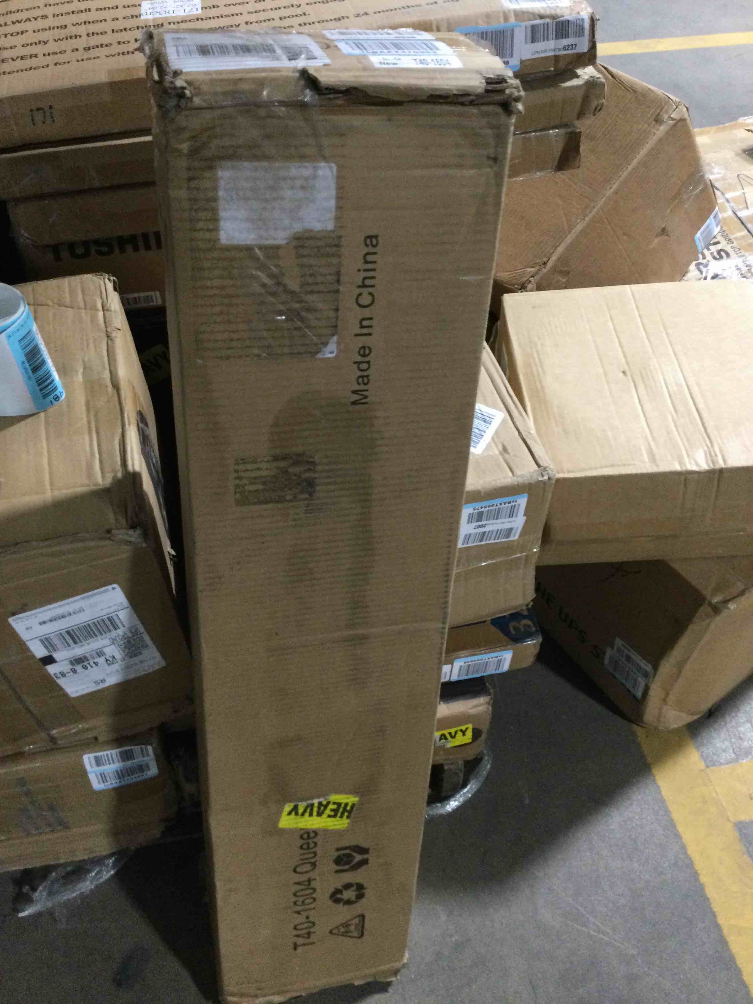 https://s3.amazonaws.com/lotting-images-prod/bidfta/BLU6391951_1718055447653.jpeg