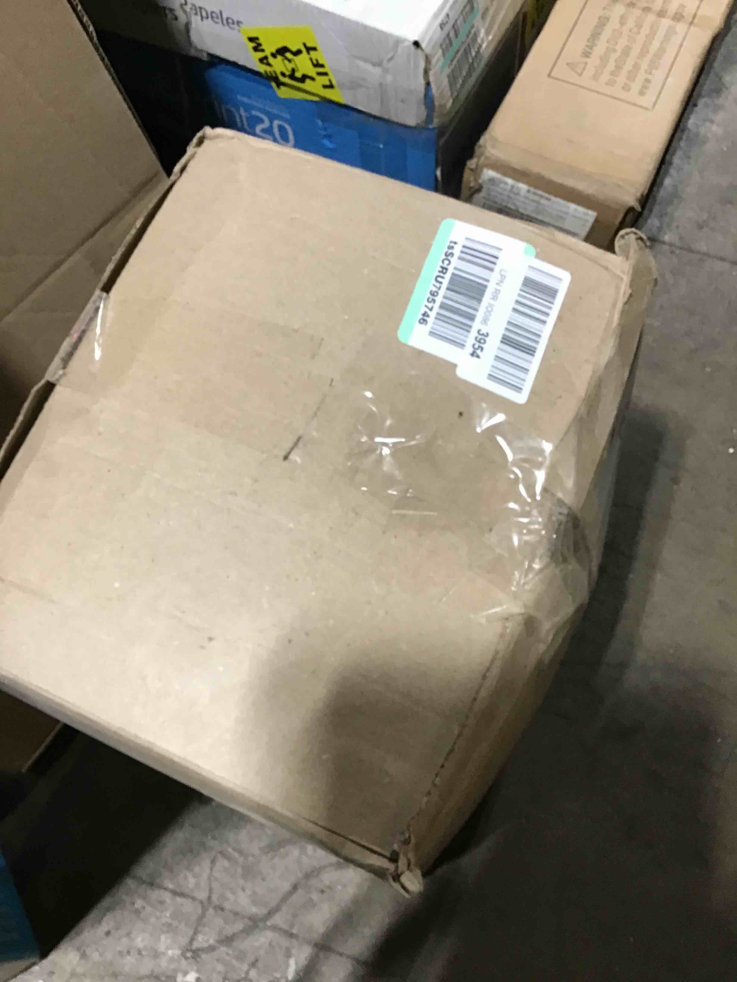 https://s3.amazonaws.com/lotting-images-prod/bidfta/BLU6392835_1719516761270.jpeg