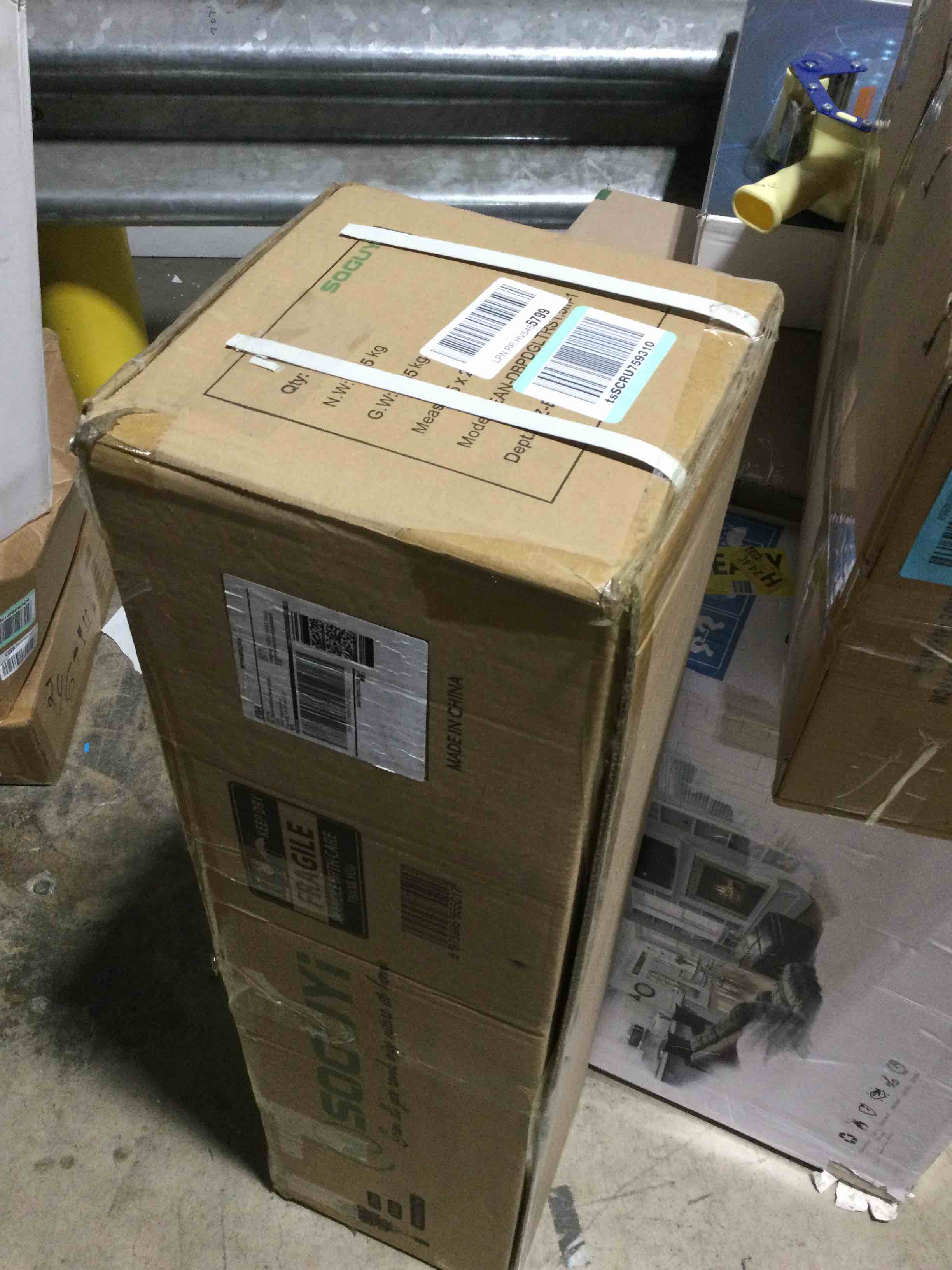 https://s3.amazonaws.com/lotting-images-prod/bidfta/BLU6392851_1719577036531.jpeg