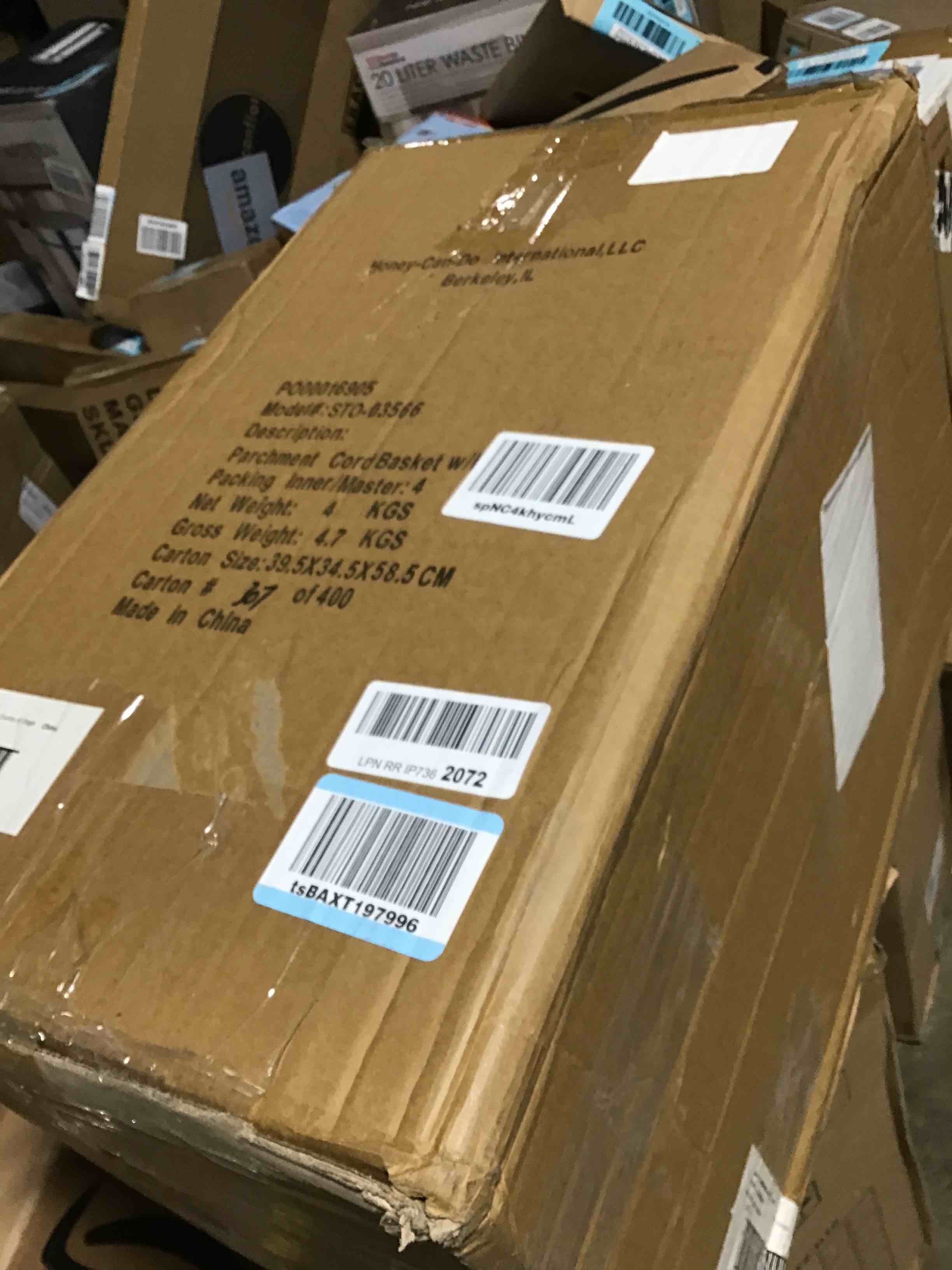 https://s3.amazonaws.com/lotting-images-prod/bidfta/BLU6393033_1719847735704.jpeg