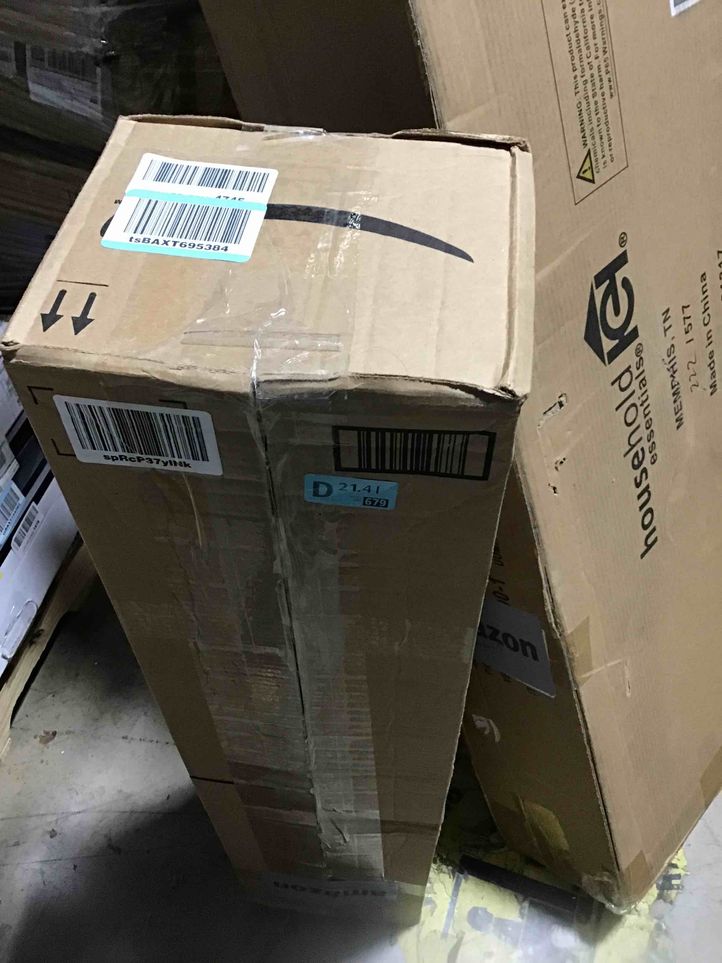 https://s3.amazonaws.com/lotting-images-prod/bidfta/BLU6393191_1720707997916.jpeg