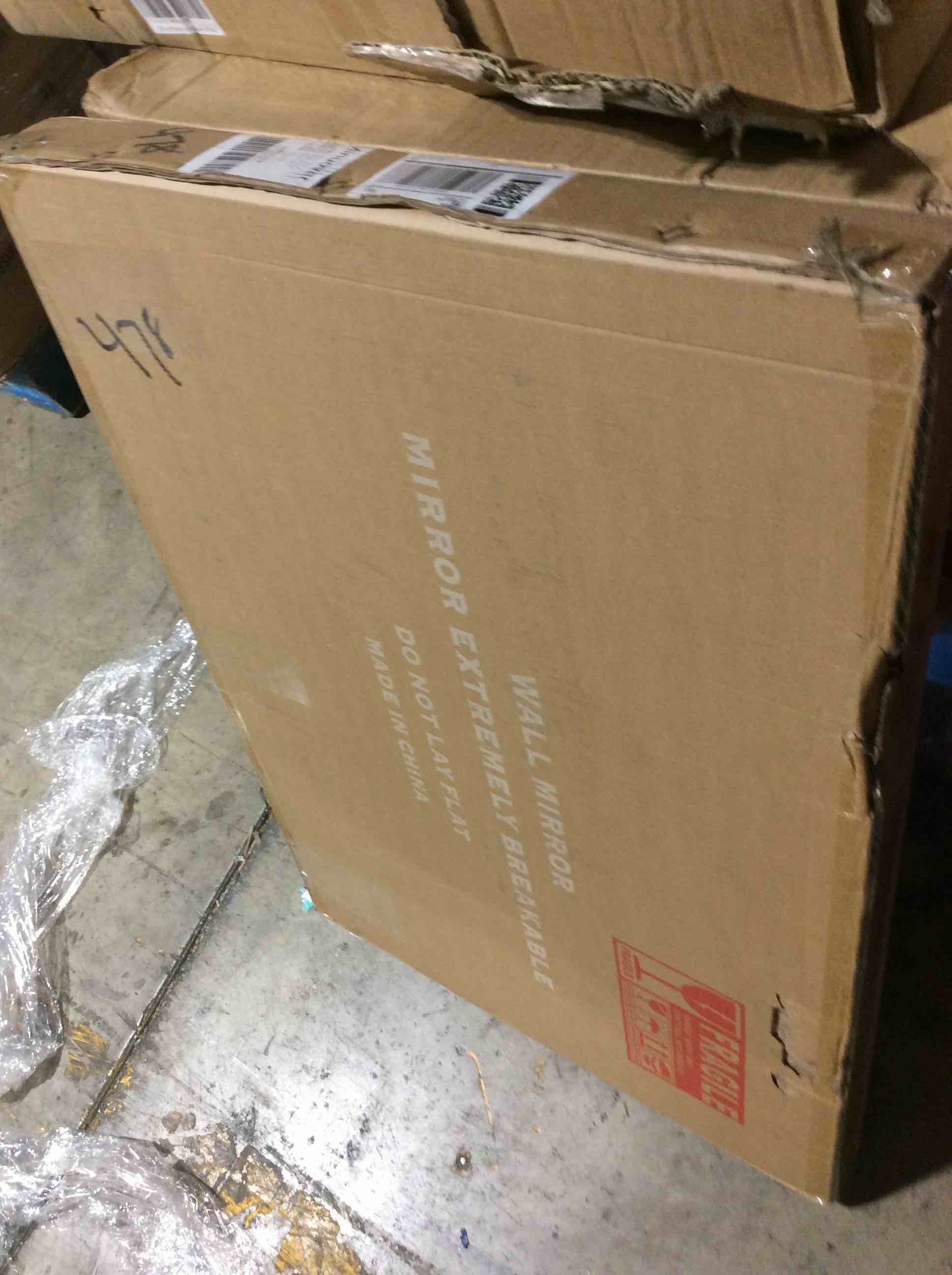 https://s3.amazonaws.com/lotting-images-prod/bidfta/BLU6395533_1720456351521.jpeg
