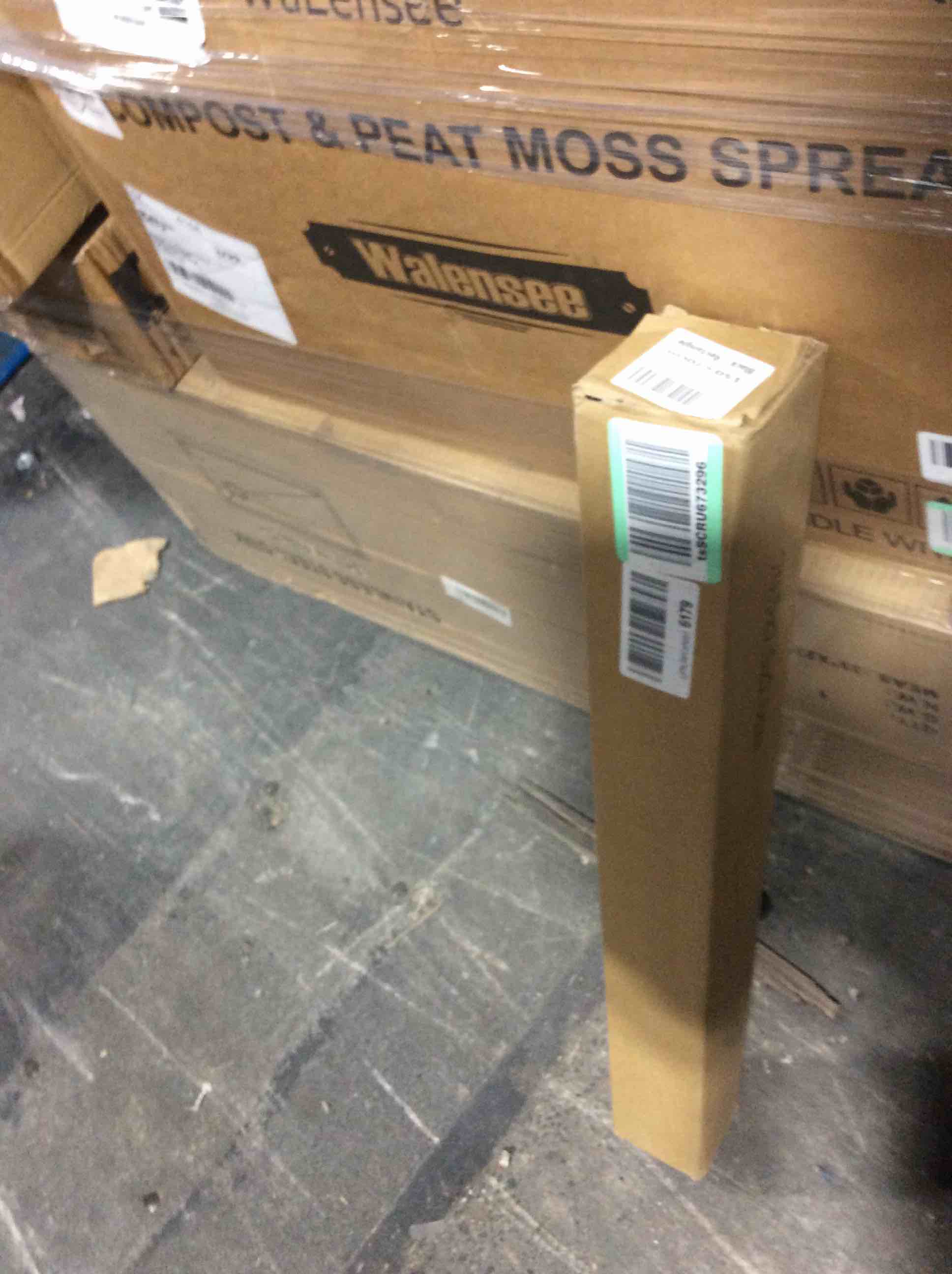https://s3.amazonaws.com/lotting-images-prod/bidfta/BLU6395881_1721153595509.jpeg