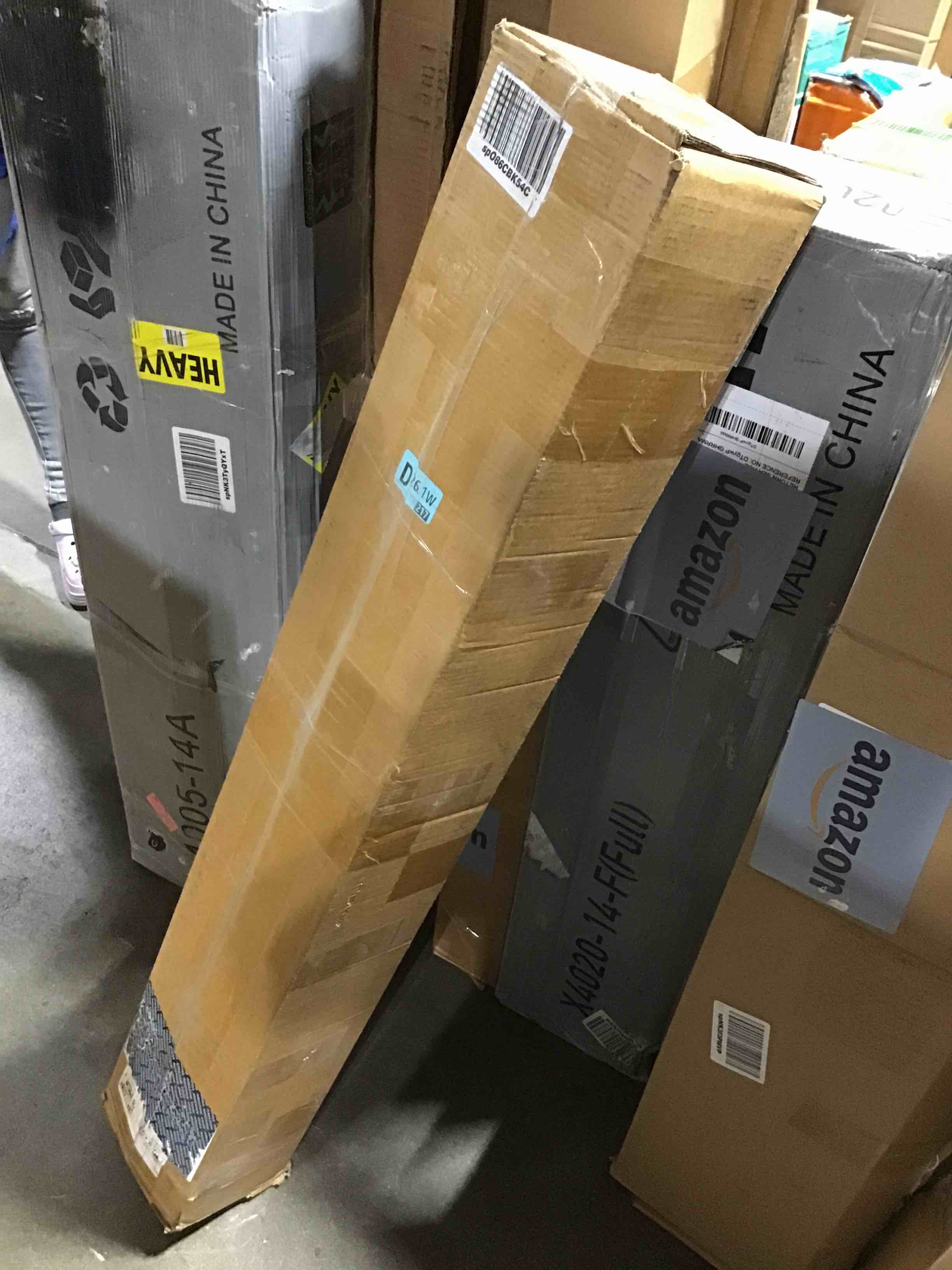https://s3.amazonaws.com/lotting-images-prod/bidfta/BLU6395925_1721233373117.jpeg
