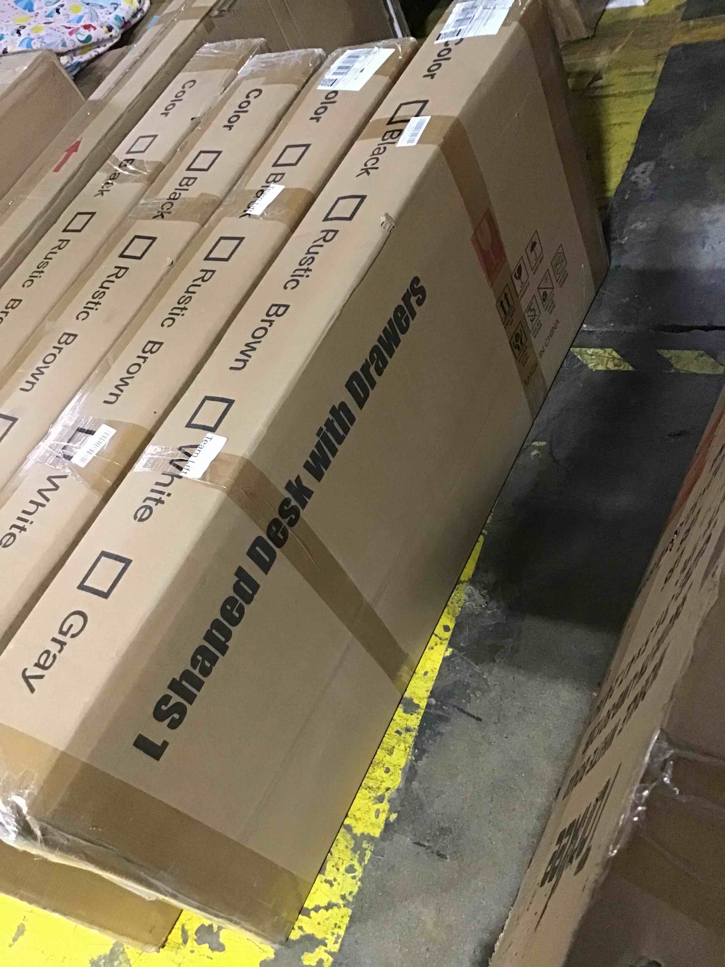 https://s3.amazonaws.com/lotting-images-prod/bidfta/BLU6396624_1718392735856.jpeg