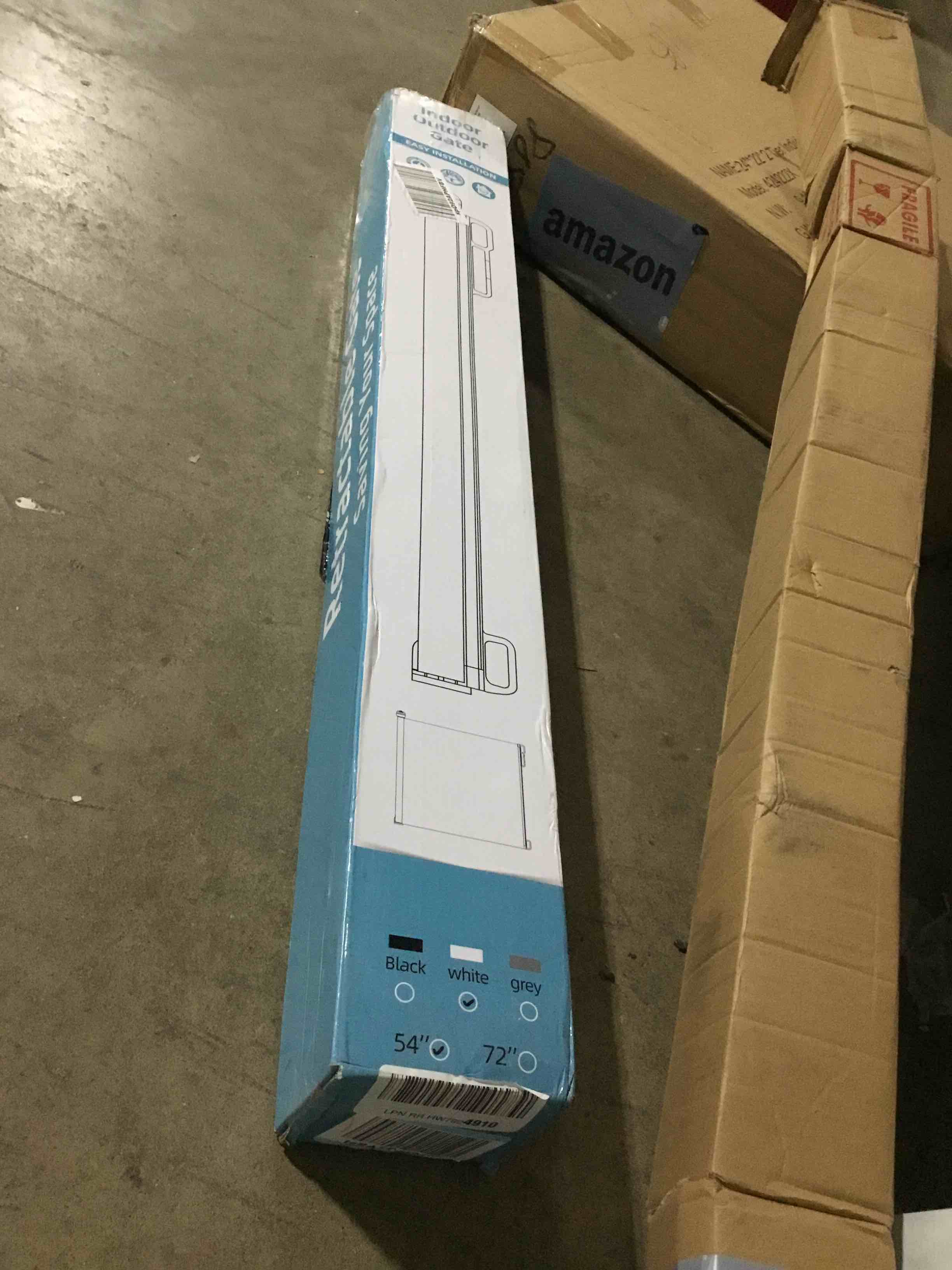 https://s3.amazonaws.com/lotting-images-prod/bidfta/BLU6397138_1719322117998.jpeg