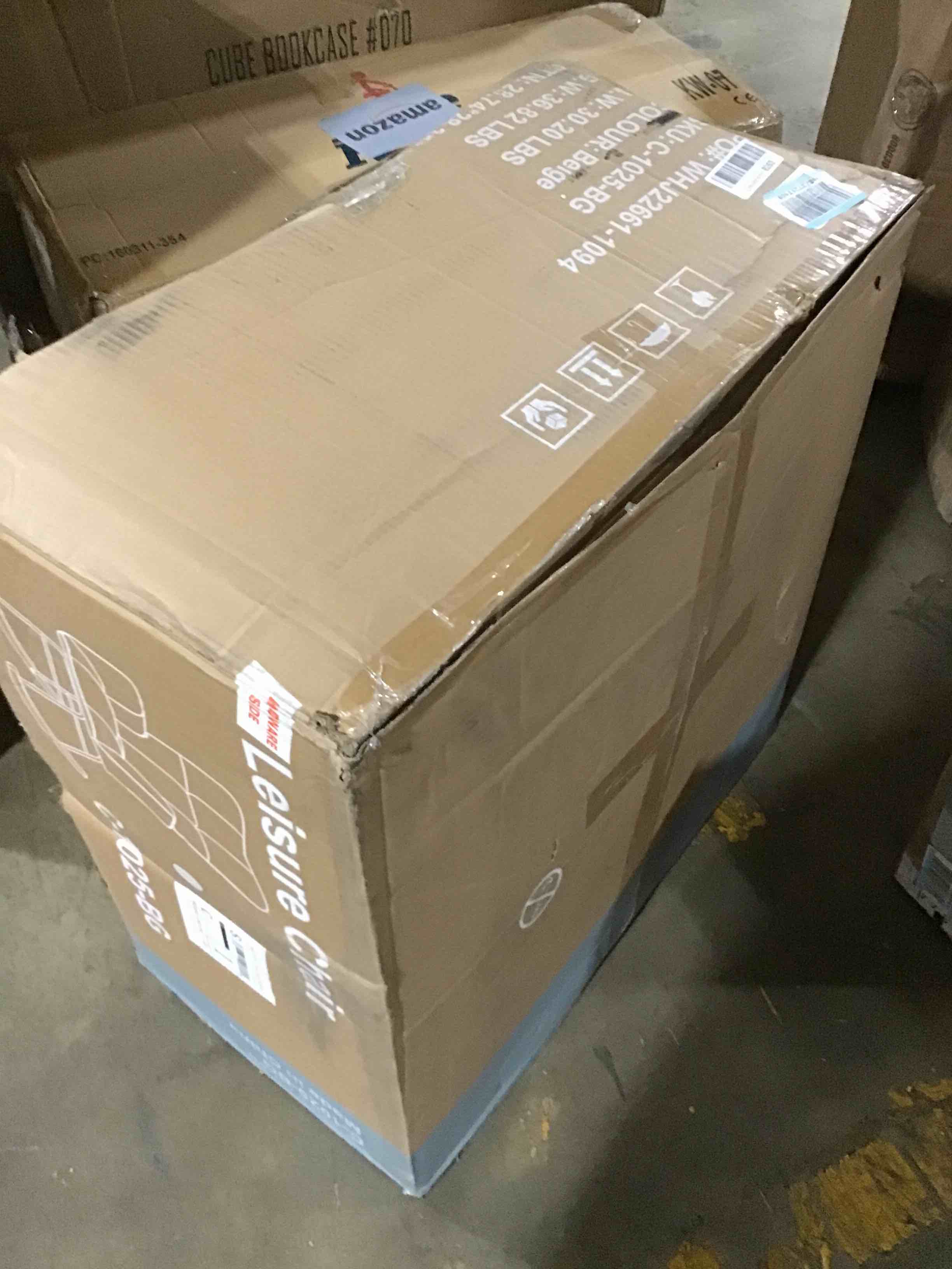 https://s3.amazonaws.com/lotting-images-prod/bidfta/BLU6397435_1721310193902.jpeg