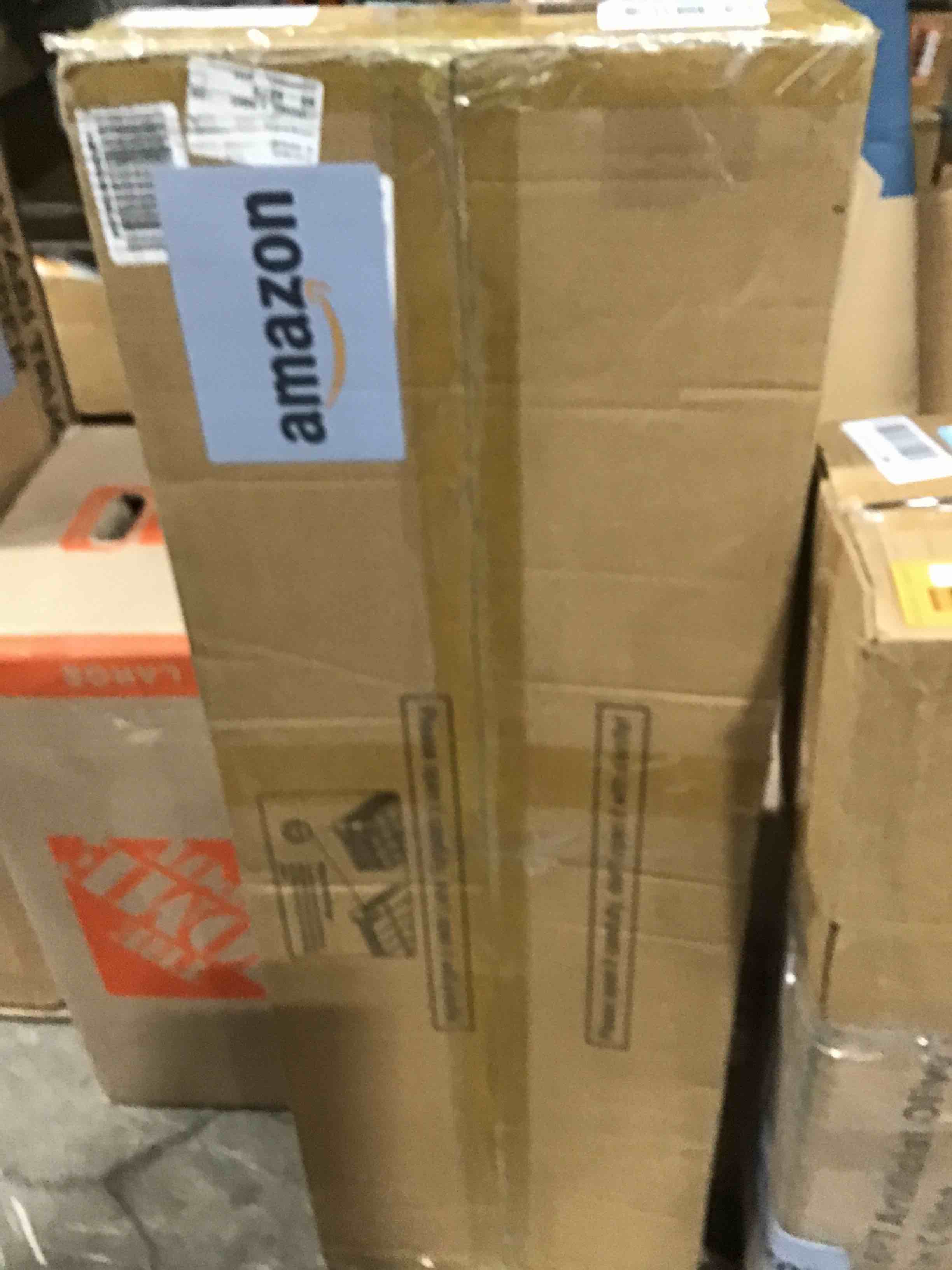 https://s3.amazonaws.com/lotting-images-prod/bidfta/BLU6397455_1721317914021.jpeg