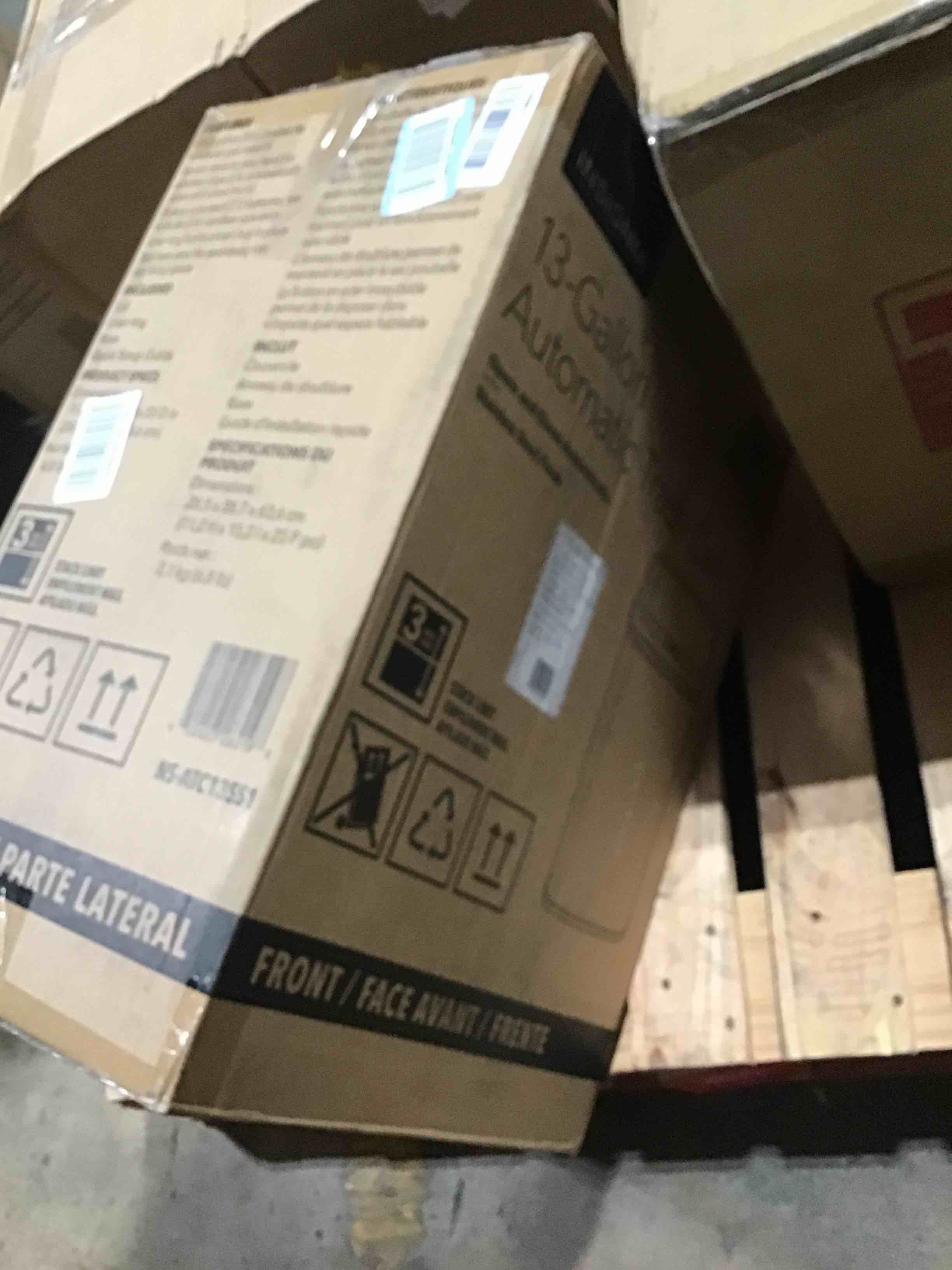 https://s3.amazonaws.com/lotting-images-prod/bidfta/BLU6399548_1718367760480.jpeg