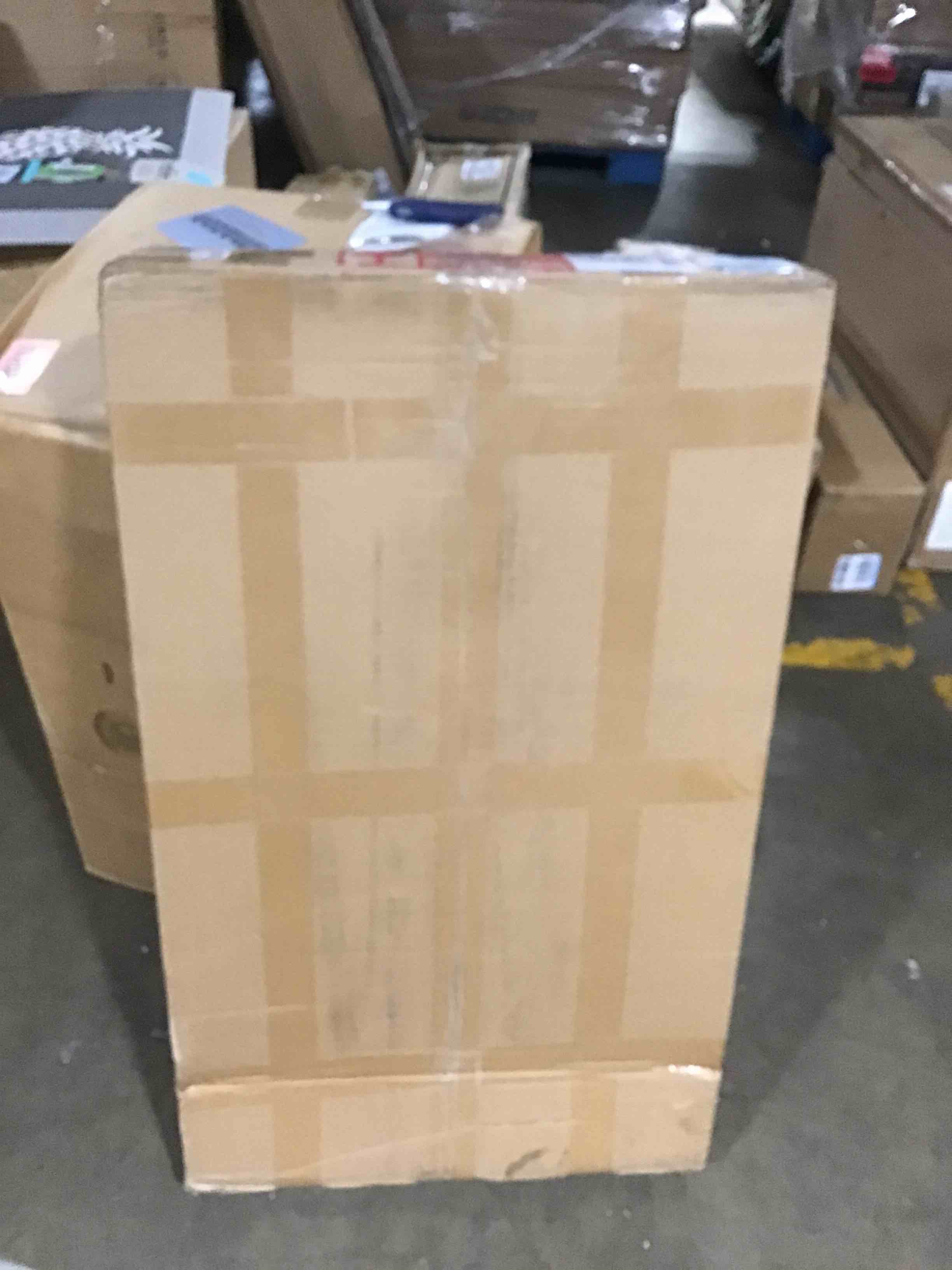 https://s3.amazonaws.com/lotting-images-prod/bidfta/BLU6399886_1720041376532.jpeg
