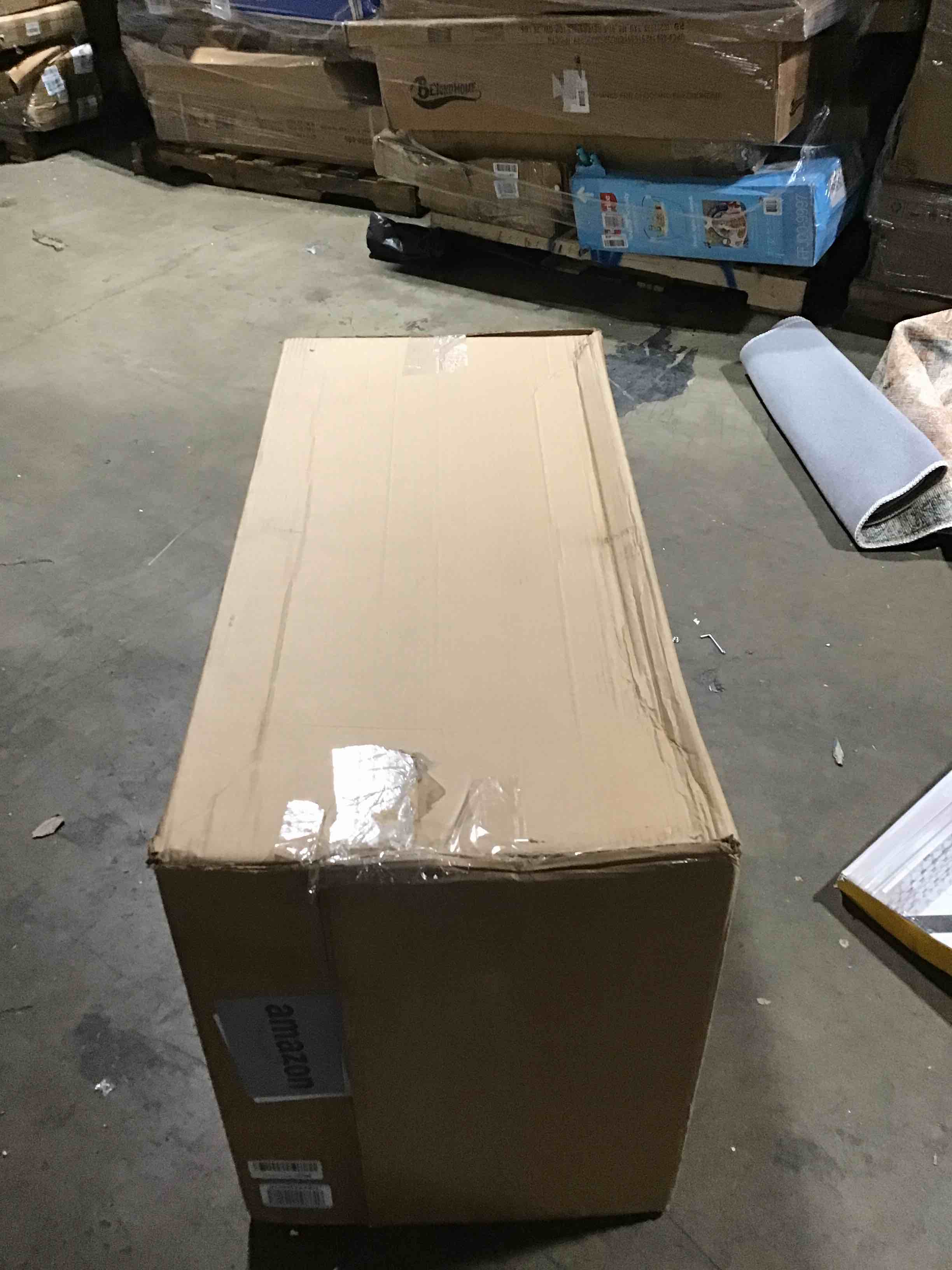 https://s3.amazonaws.com/lotting-images-prod/bidfta/BLU6400216_1721824650440.jpeg