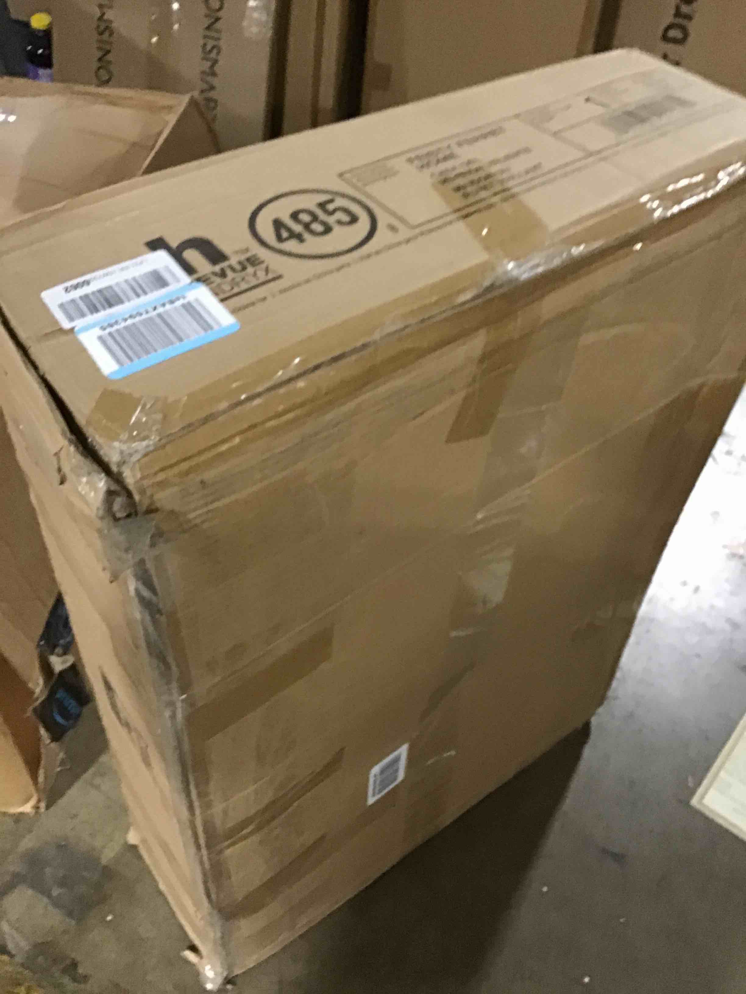 https://s3.amazonaws.com/lotting-images-prod/bidfta/BLU6400229_1721826691245.jpeg