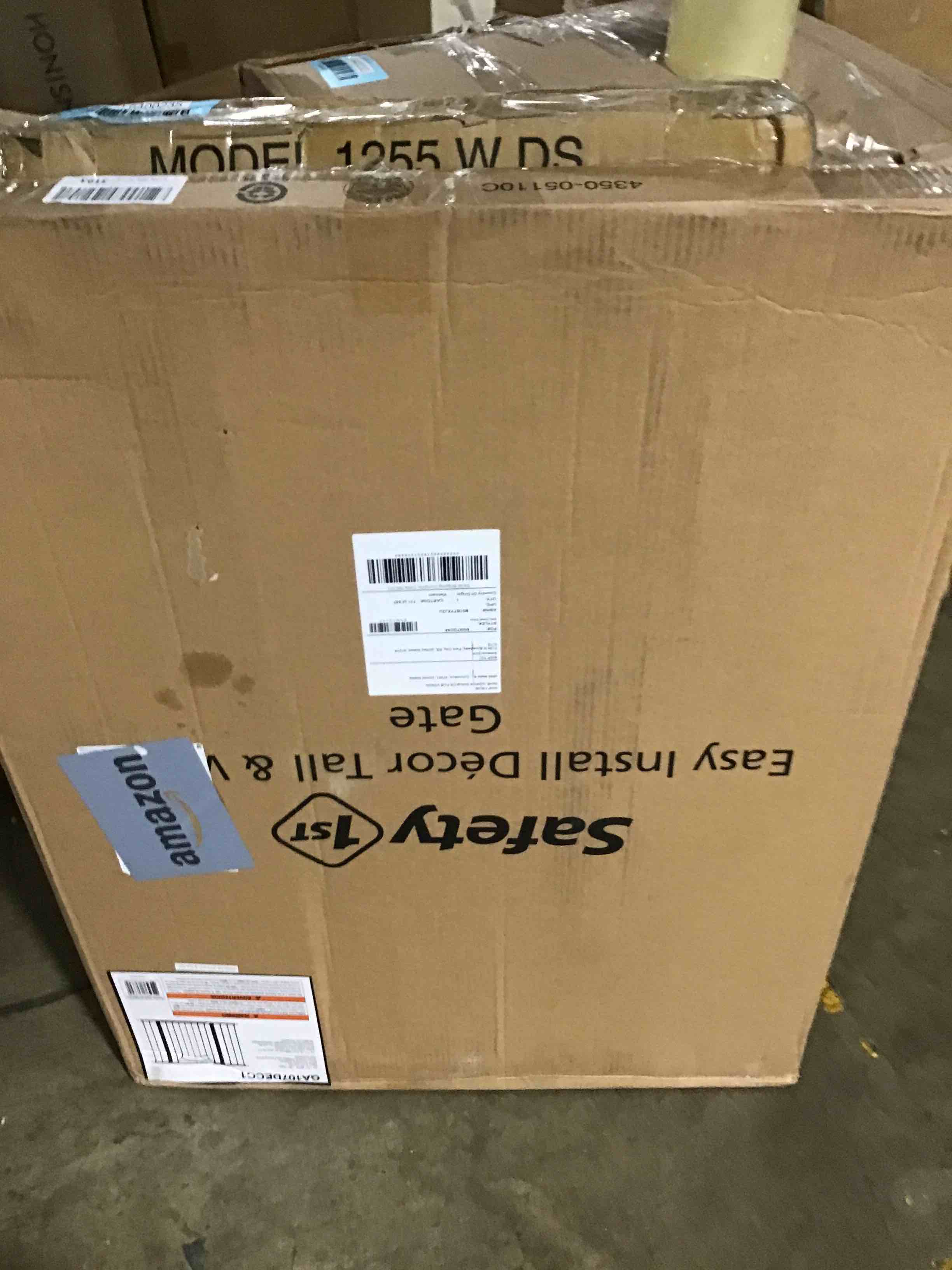 https://s3.amazonaws.com/lotting-images-prod/bidfta/BLU6400237_1721827949963.jpeg