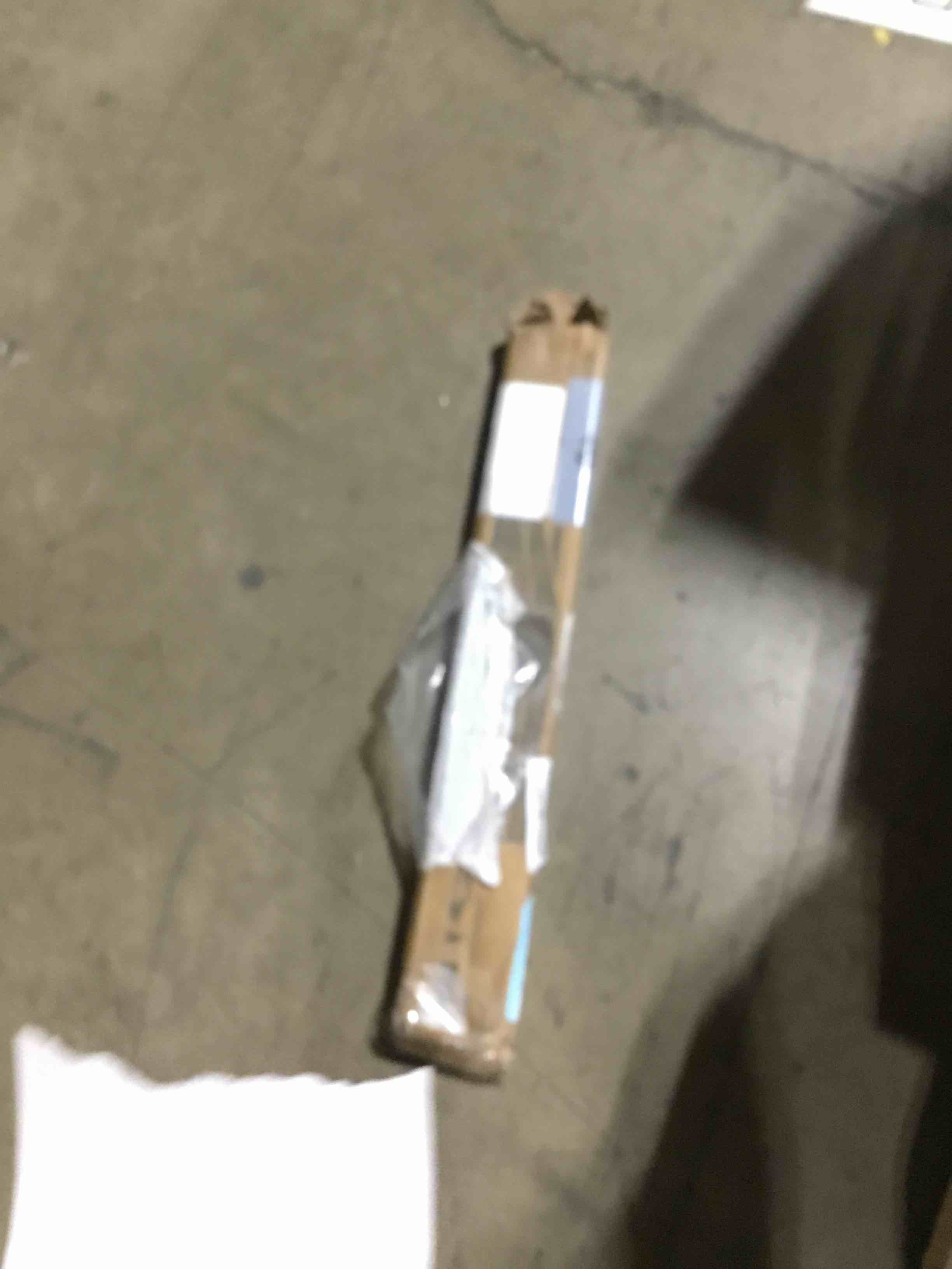 https://s3.amazonaws.com/lotting-images-prod/bidfta/BLU6400685_1723821419105.jpeg