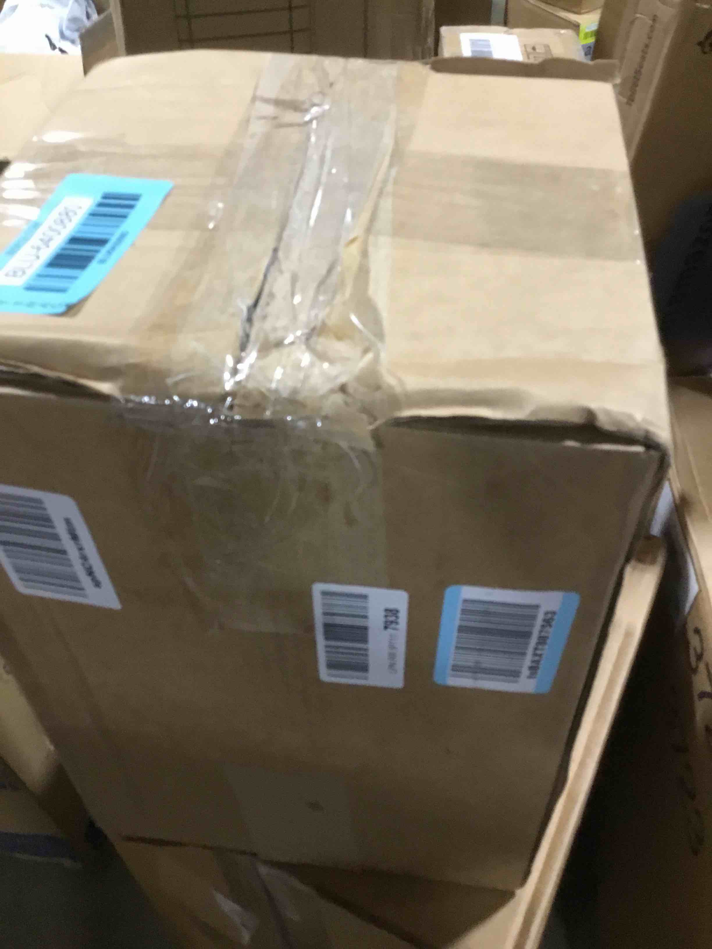 https://s3.amazonaws.com/lotting-images-prod/bidfta/BLU6400880_1724171350153.jpeg