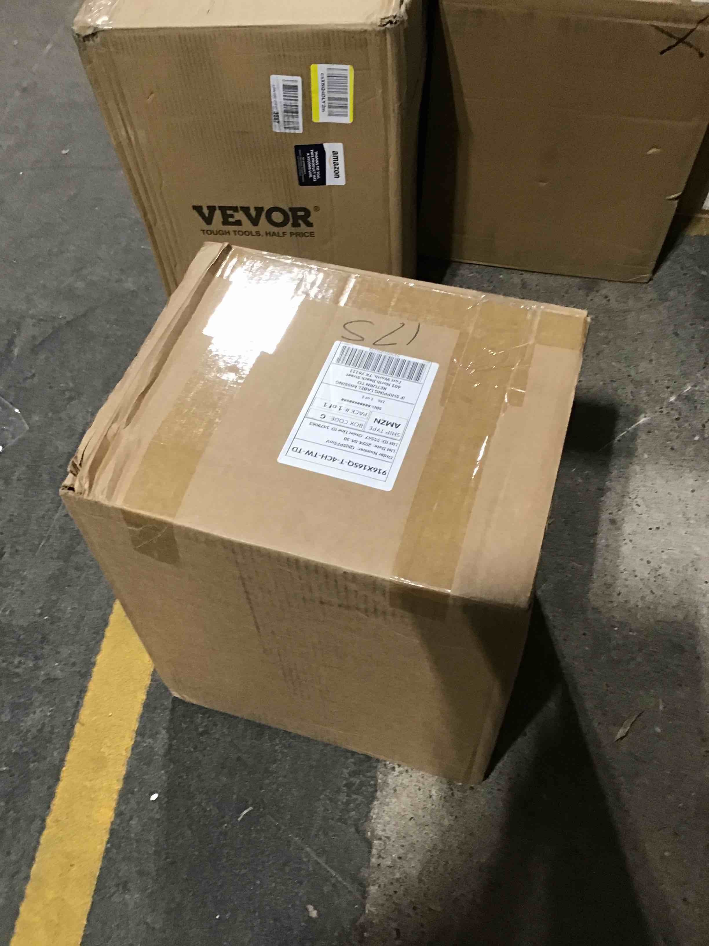 https://s3.amazonaws.com/lotting-images-prod/bidfta/BLU6401232_1718641103946.jpeg