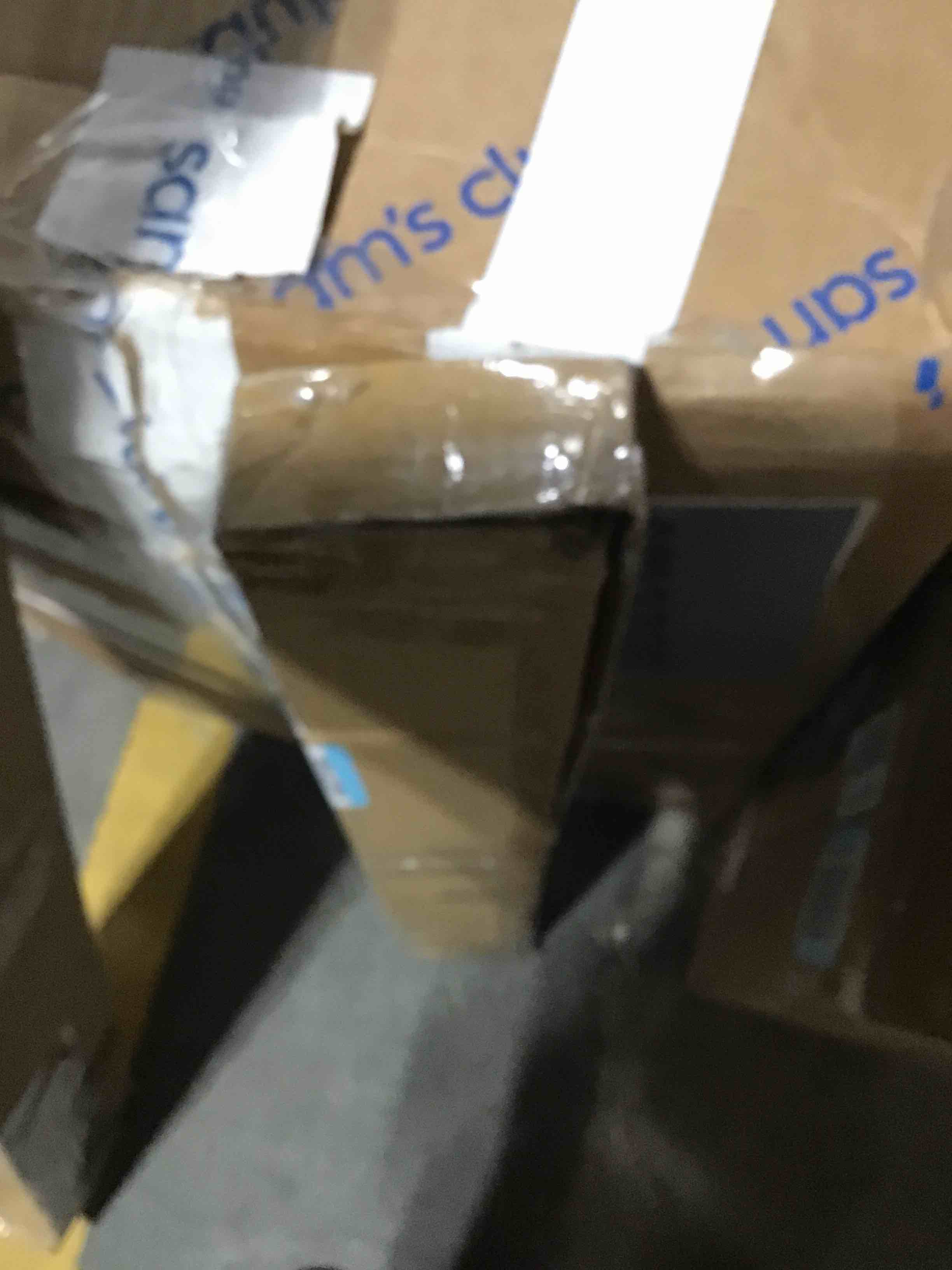 https://s3.amazonaws.com/lotting-images-prod/bidfta/BLU6401239_1718647542564.jpeg