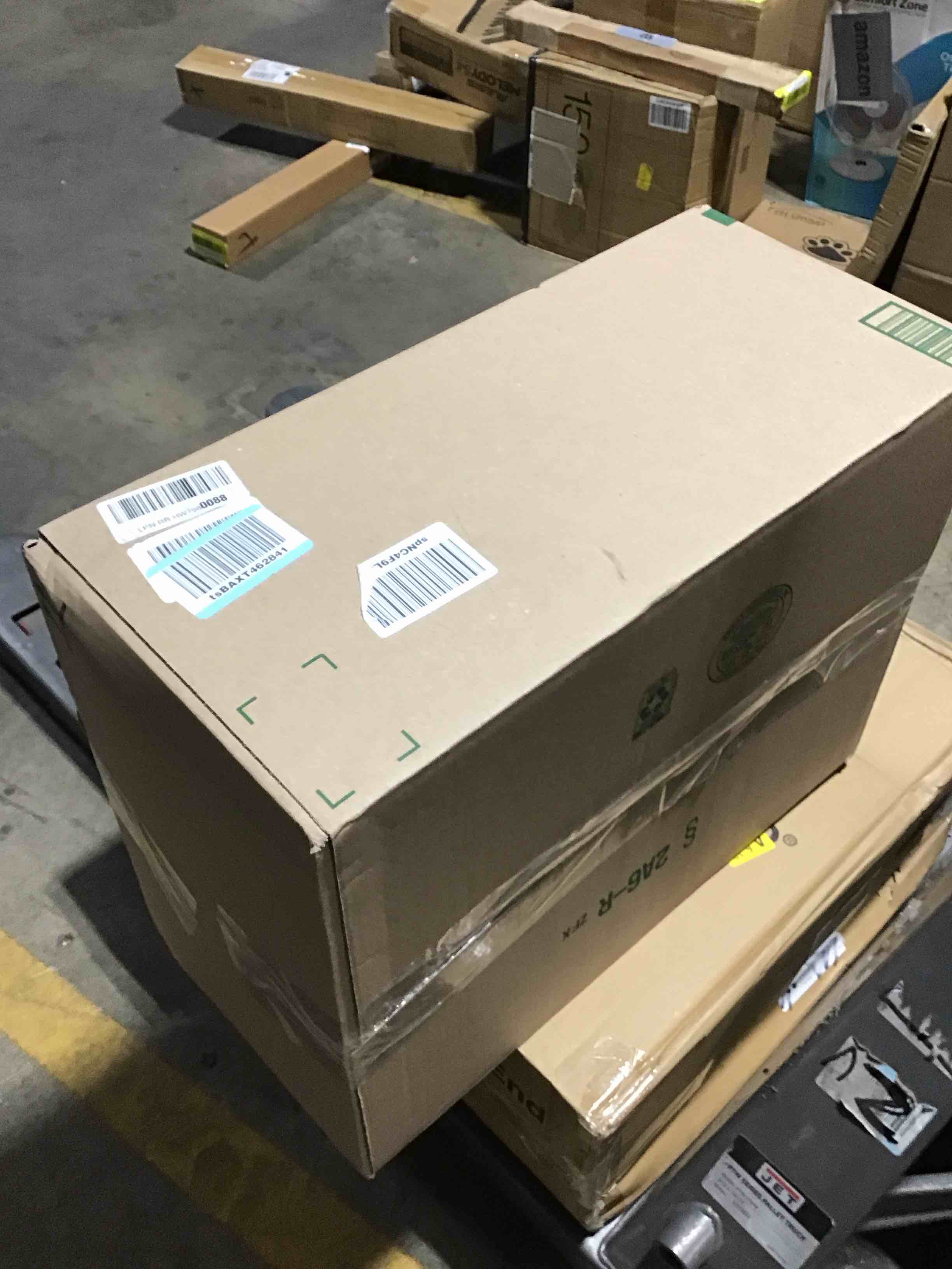 https://s3.amazonaws.com/lotting-images-prod/bidfta/BLU6401296_1718658248952.jpeg