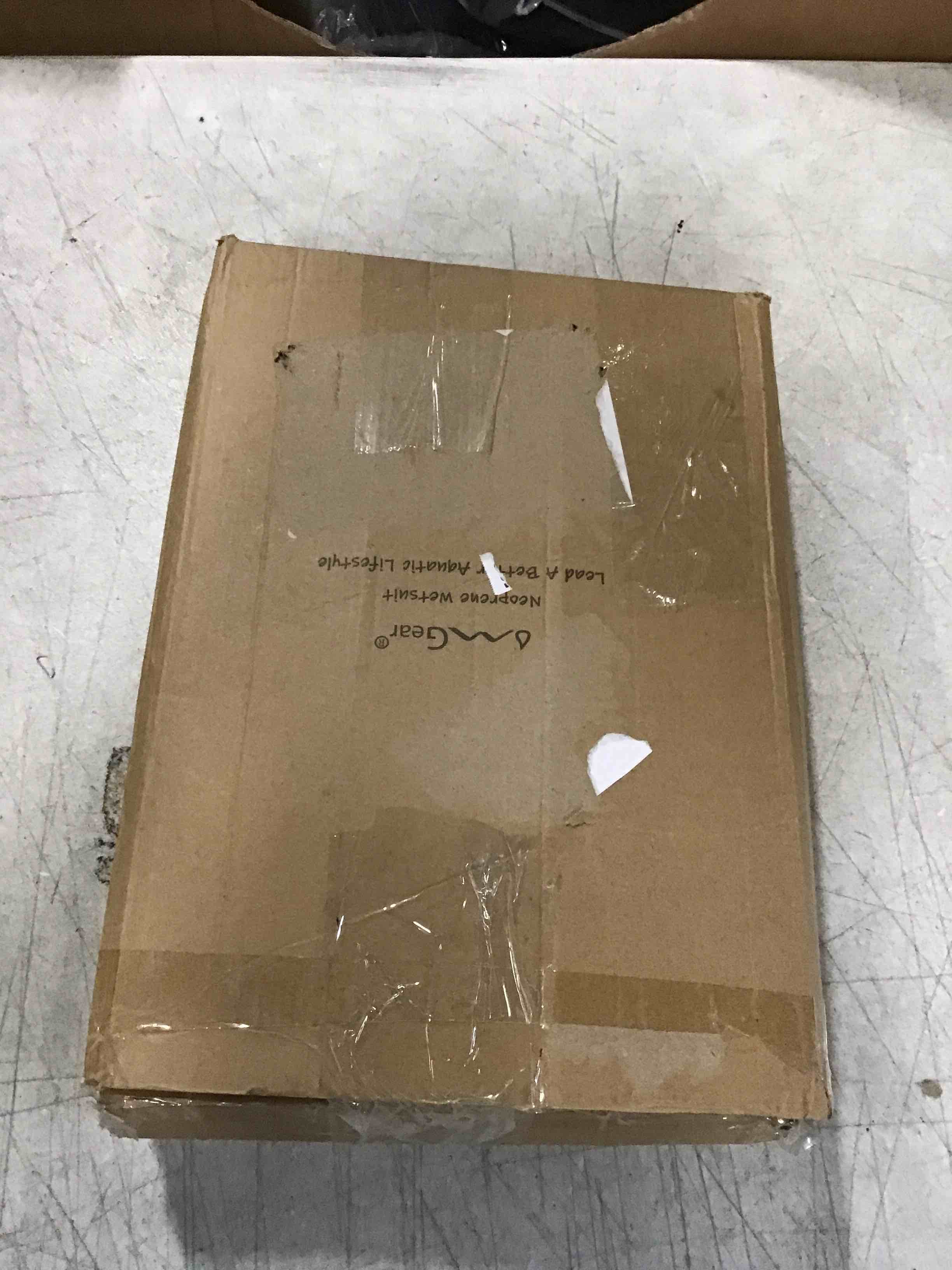https://s3.amazonaws.com/lotting-images-prod/bidfta/BLU6404097_1718905770565.jpeg