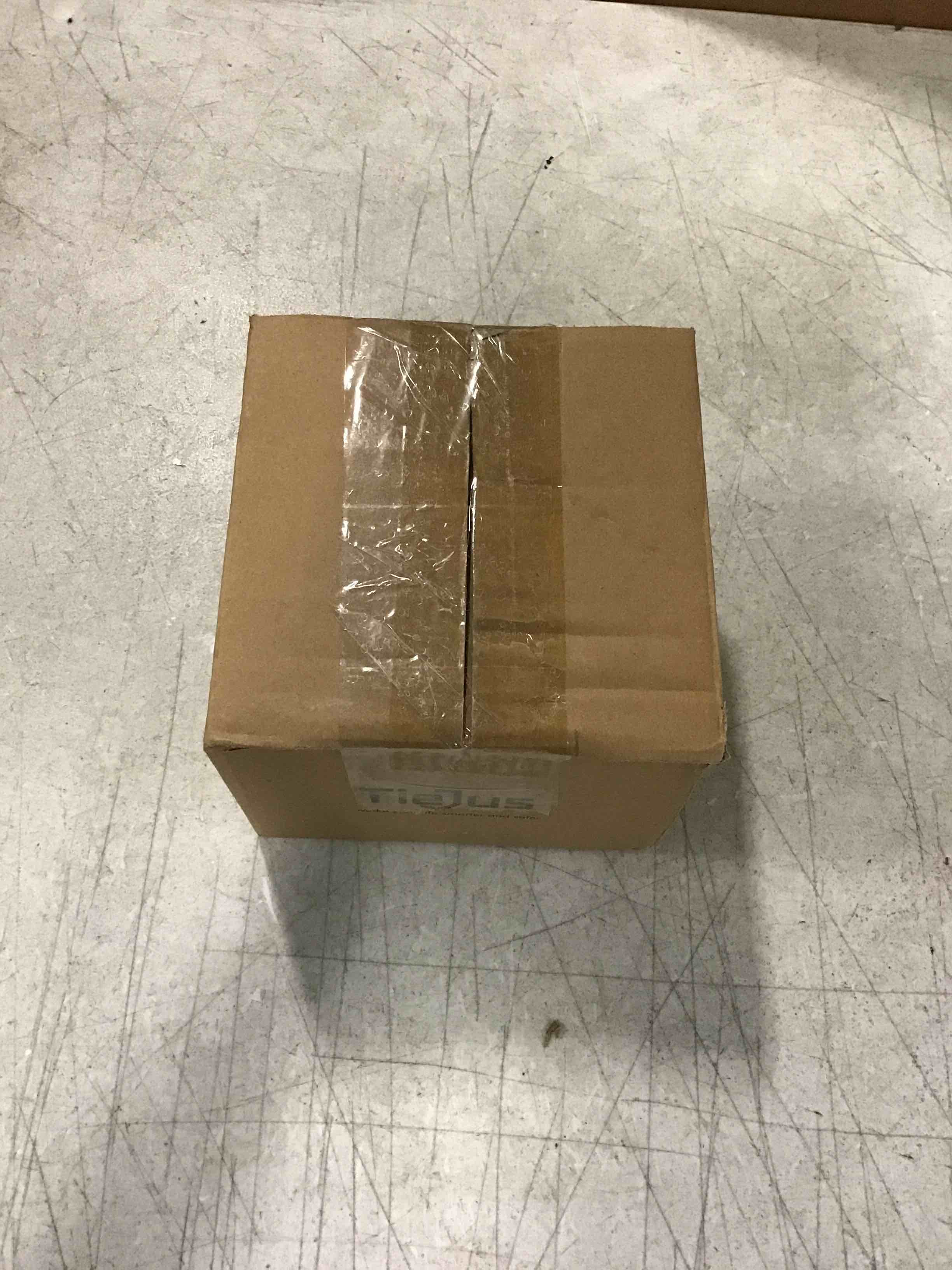 https://s3.amazonaws.com/lotting-images-prod/bidfta/BLU6404109_1718908187504.jpeg