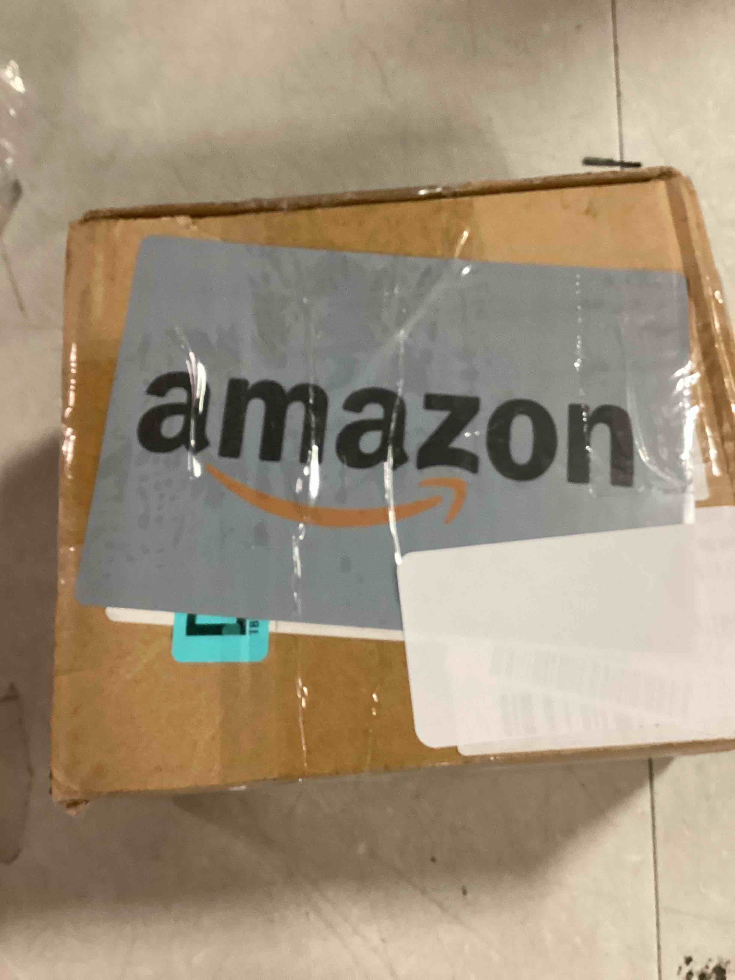 https://s3.amazonaws.com/lotting-images-prod/bidfta/BLU6404790_1720448508695.jpeg