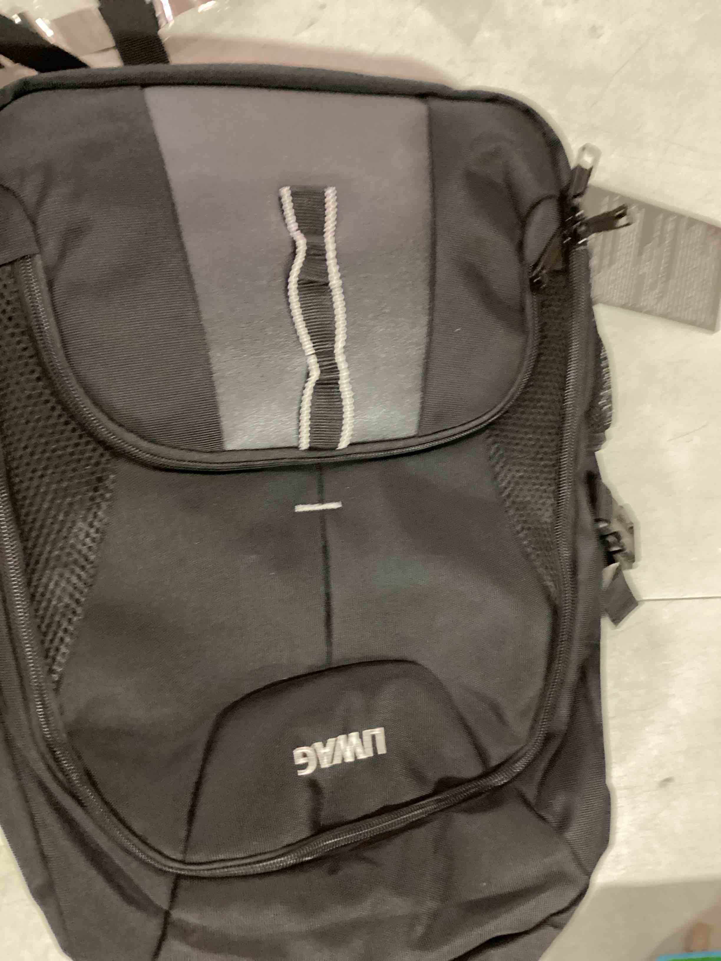 https://s3.amazonaws.com/lotting-images-prod/bidfta/BLU6404822_1720451797199.jpeg