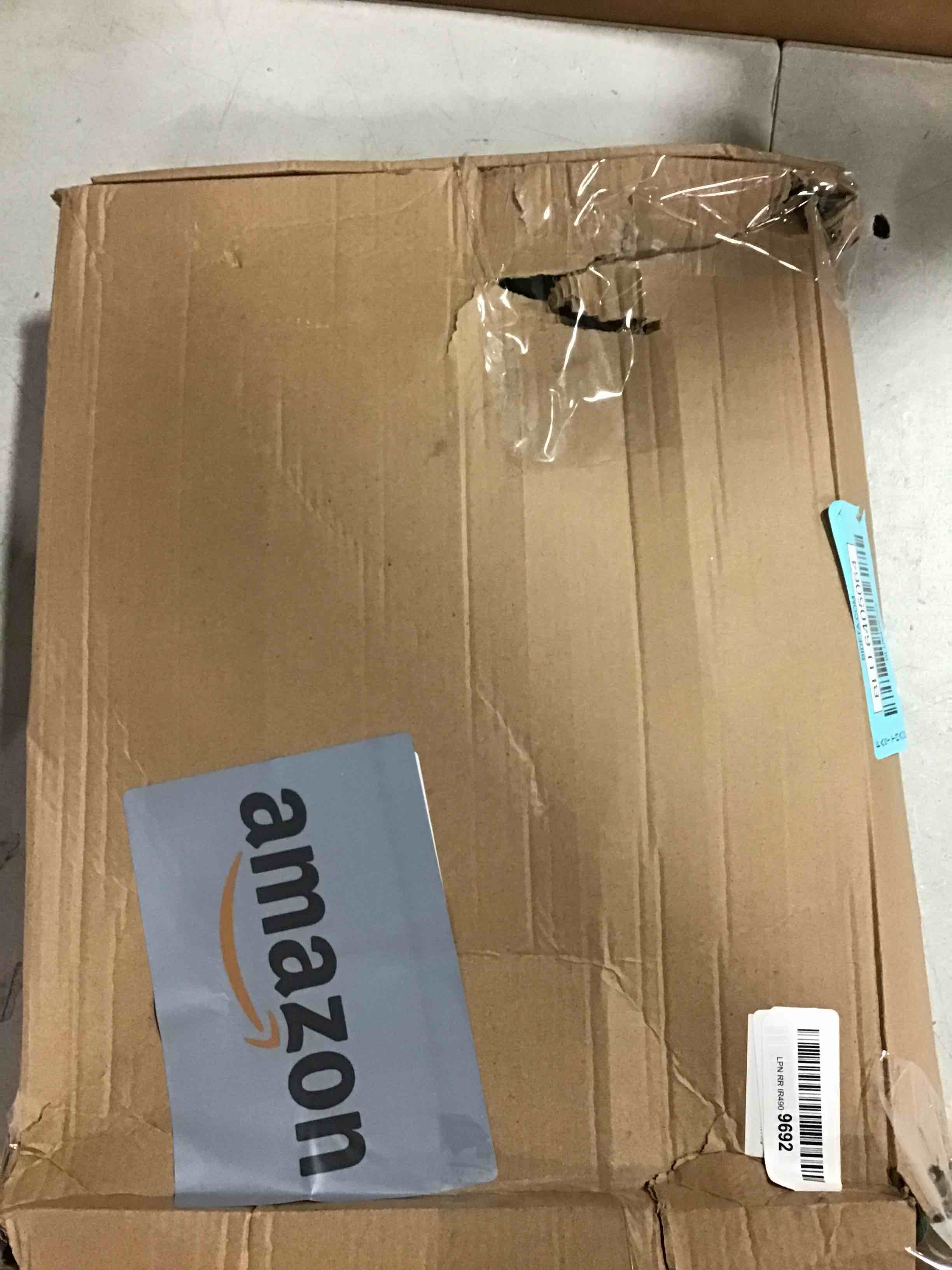 https://s3.amazonaws.com/lotting-images-prod/bidfta/BLU6405064_1720536444527.jpeg