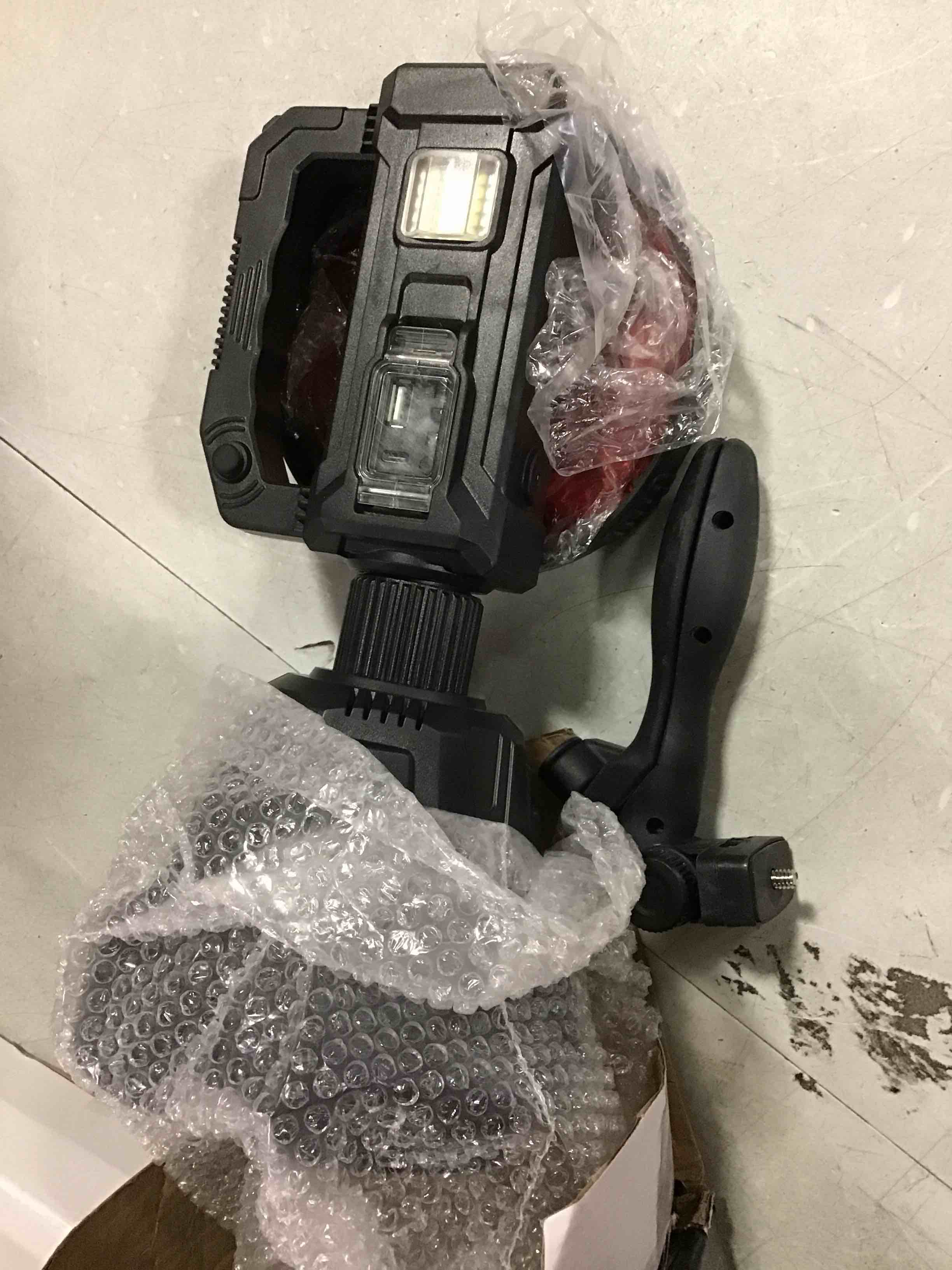 https://s3.amazonaws.com/lotting-images-prod/bidfta/BLU6405118_1720544868963.jpeg