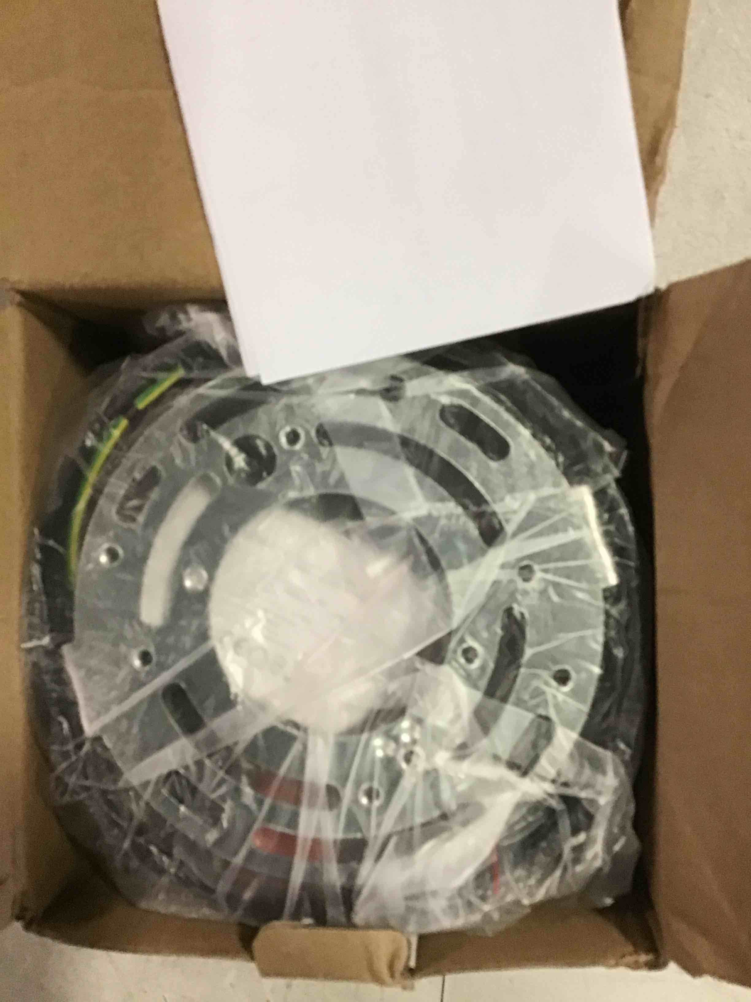 https://s3.amazonaws.com/lotting-images-prod/bidfta/BLU6405175_1720551769254.jpeg