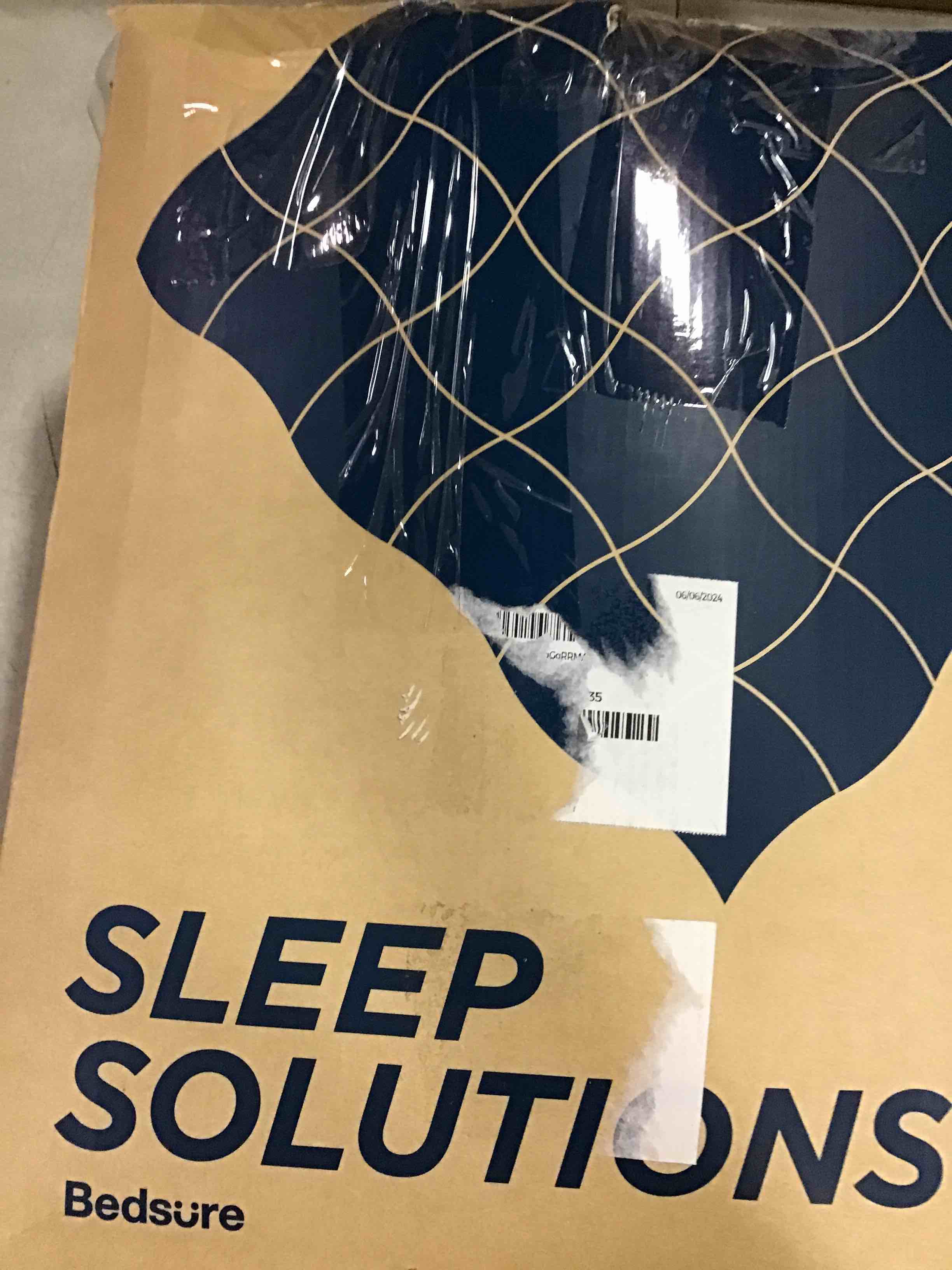 https://s3.amazonaws.com/lotting-images-prod/bidfta/BLU6405198_1720554608863.jpeg