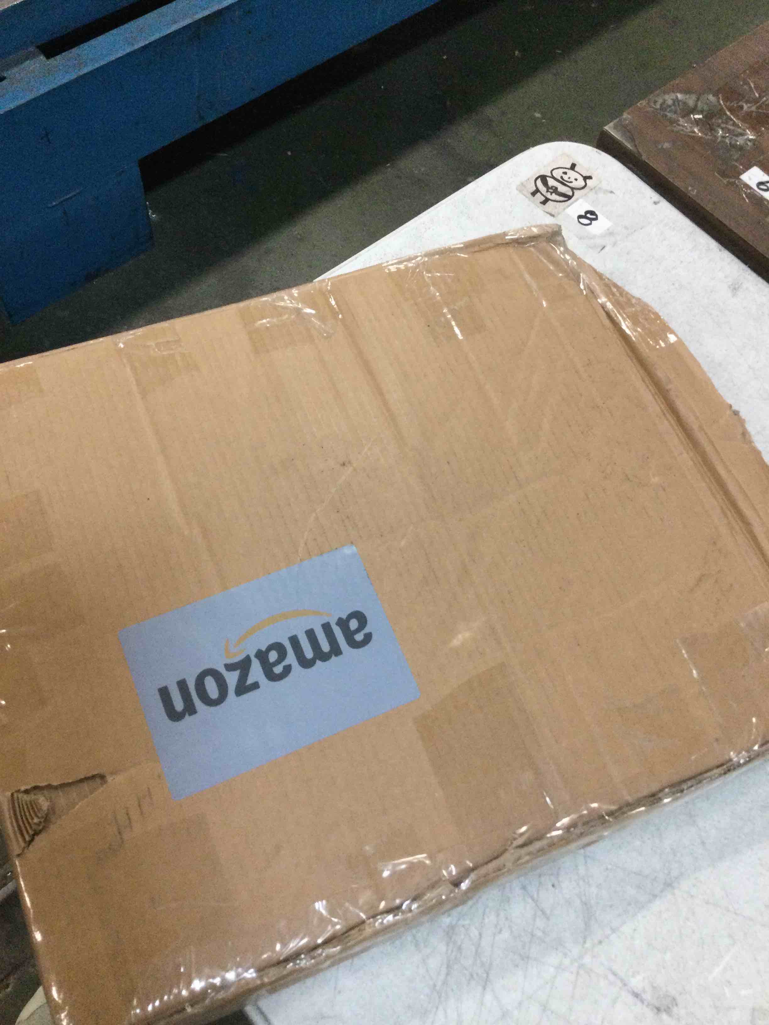 https://s3.amazonaws.com/lotting-images-prod/bidfta/BLU6405716_1719355352732.jpeg